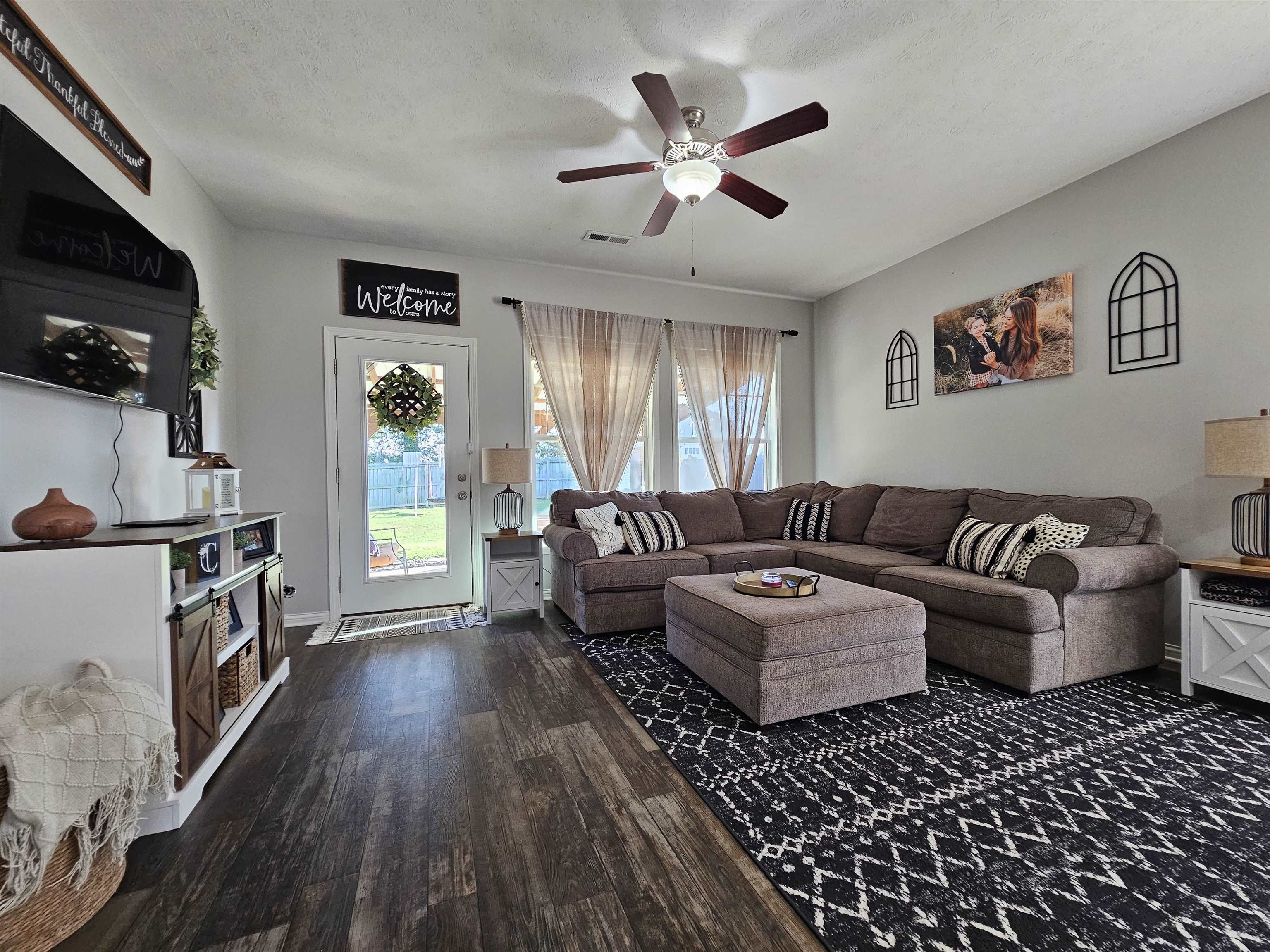 6465 Valley Brook Trace, Utica, Kentucky 42376, 3 Bedrooms Bedrooms, ,2 BathroomsBathrooms,Single Family Residence,For Sale,Valley Brook Trace,92765