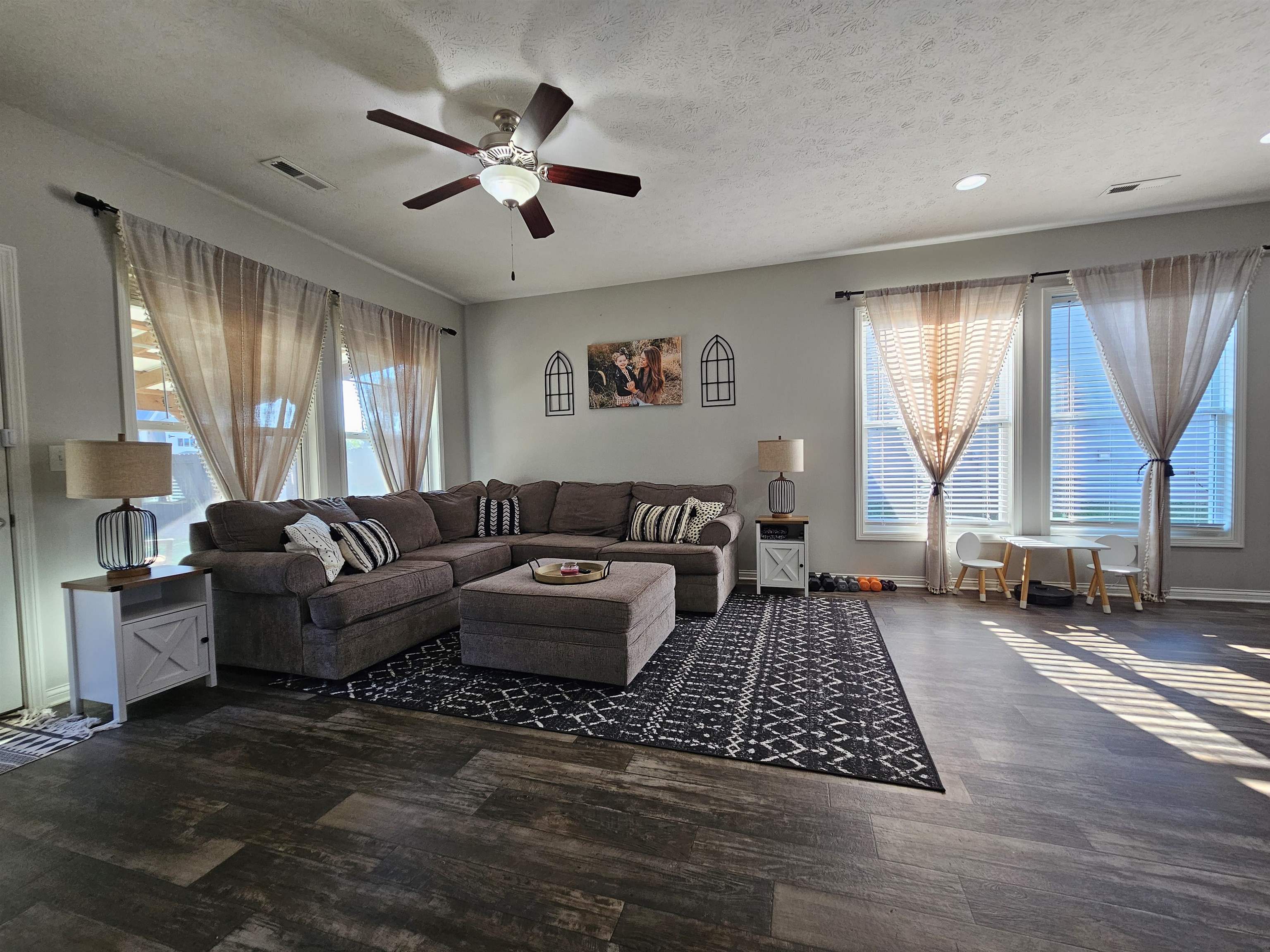 6465 Valley Brook Trace, Utica, Kentucky 42376, 3 Bedrooms Bedrooms, ,2 BathroomsBathrooms,Single Family Residence,For Sale,Valley Brook Trace,92765
