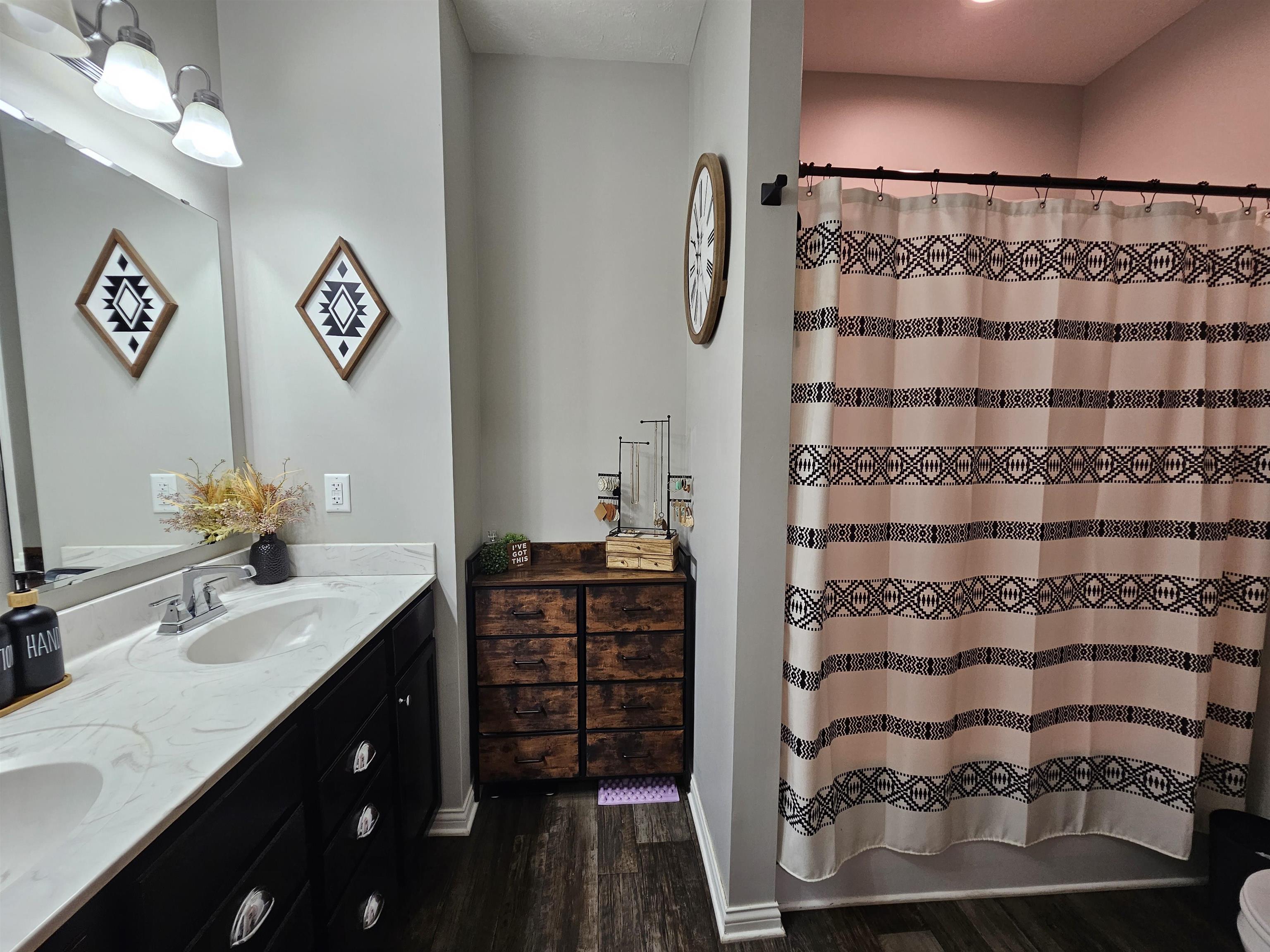 6465 Valley Brook Trace, Utica, Kentucky 42376, 3 Bedrooms Bedrooms, ,2 BathroomsBathrooms,Single Family Residence,For Sale,Valley Brook Trace,92765