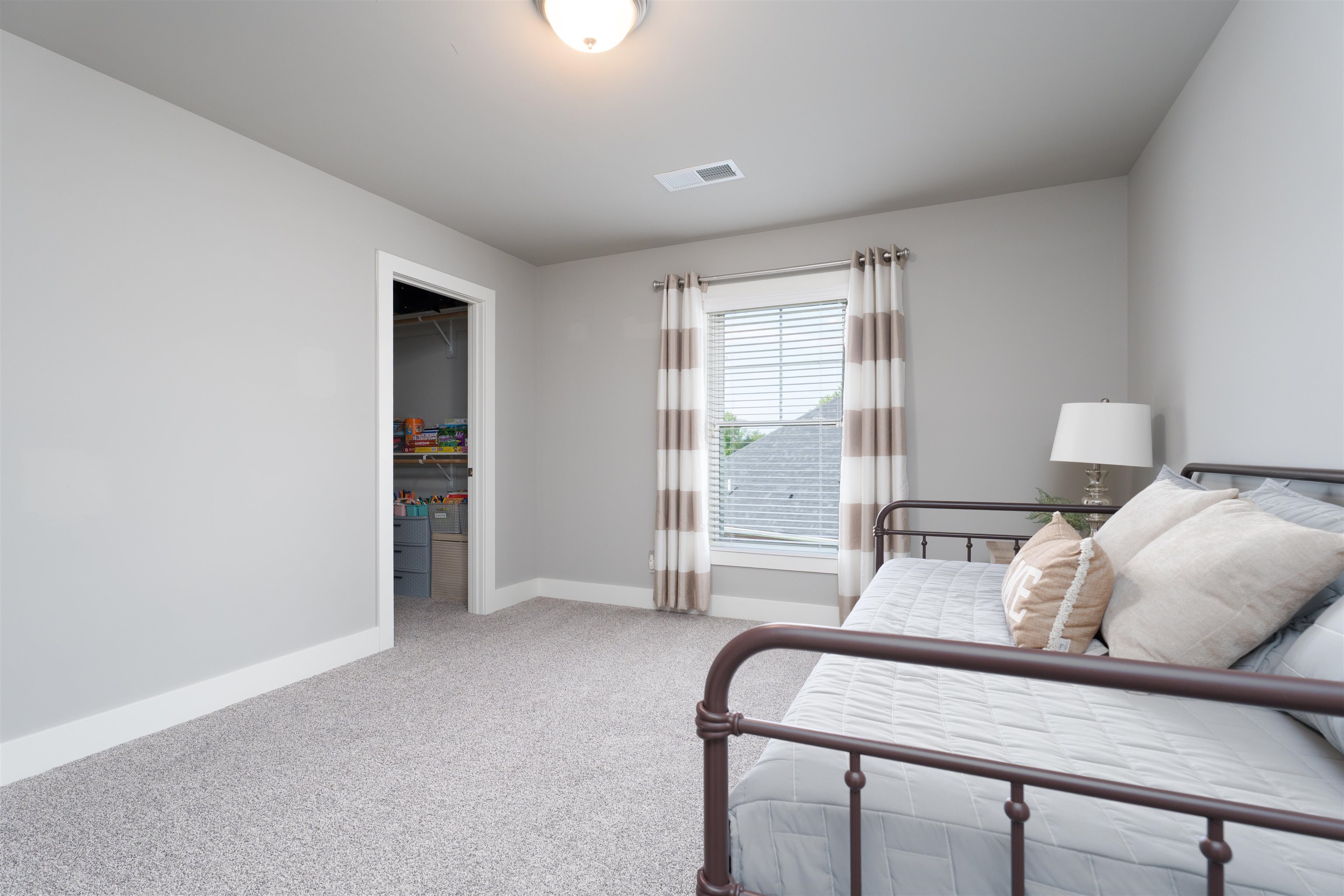 3152 Spring Ridge Pkwy, Owensboro, Kentucky 42303, 4 Bedrooms Bedrooms, ,2 BathroomsBathrooms,Single Family Residence,For Sale,Spring Ridge Pkwy,92766