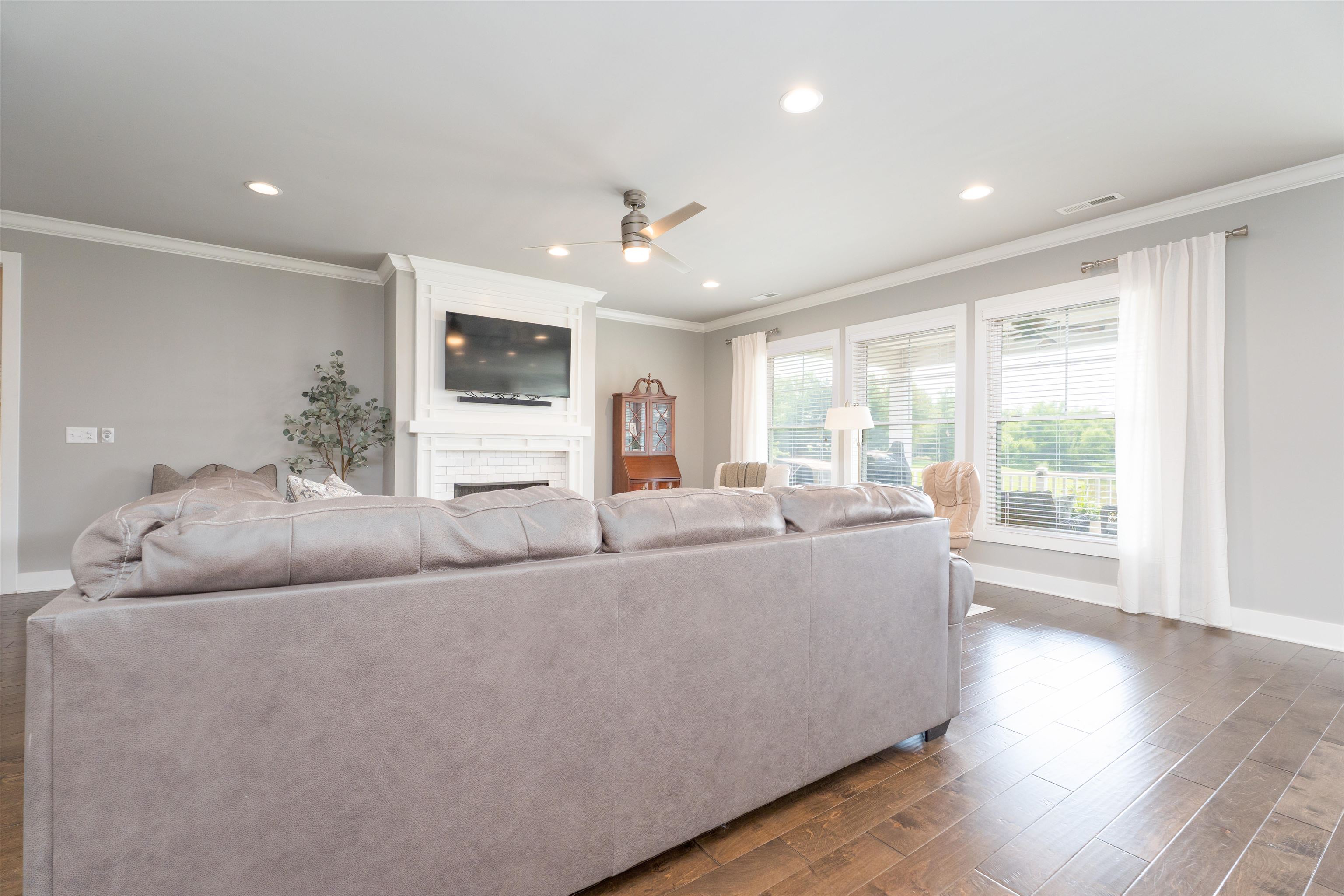 3152 Spring Ridge Pkwy, Owensboro, Kentucky 42303, 4 Bedrooms Bedrooms, ,2 BathroomsBathrooms,Single Family Residence,For Sale,Spring Ridge Pkwy,92766
