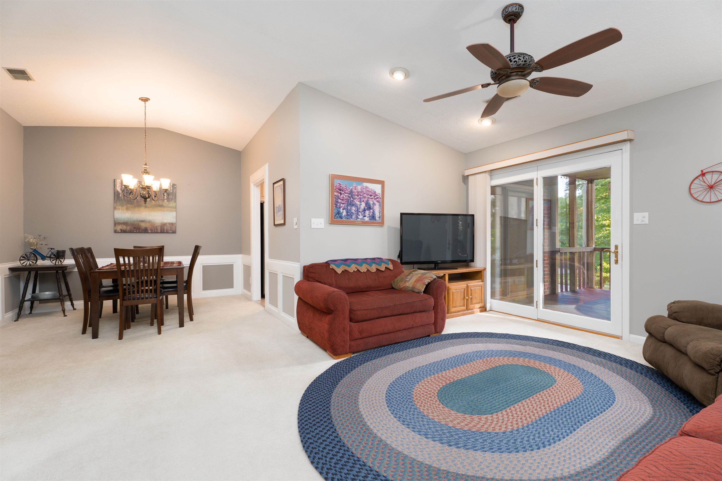 17 C Quail Ridge Ct., Owensboro, Kentucky 42303, 2 Bedrooms Bedrooms, ,2 BathroomsBathrooms,Condominium,For Sale,Quail Ridge Ct.,92767
