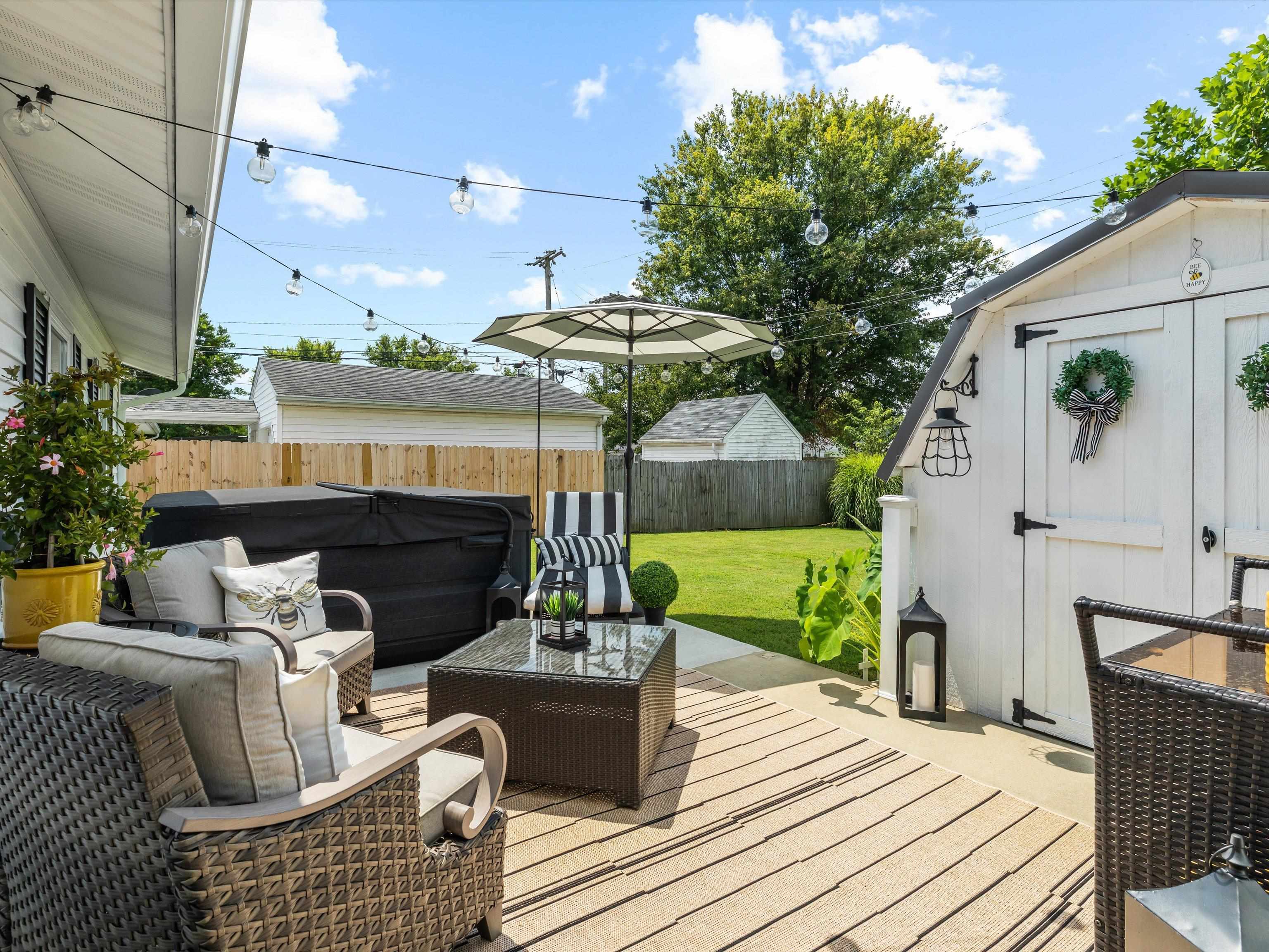 622 Ridgewood Street, Owensboro, Kentucky 42301, 3 Bedrooms Bedrooms, ,1 BathroomBathrooms,Single Family Residence,For Sale,Ridgewood Street,92769