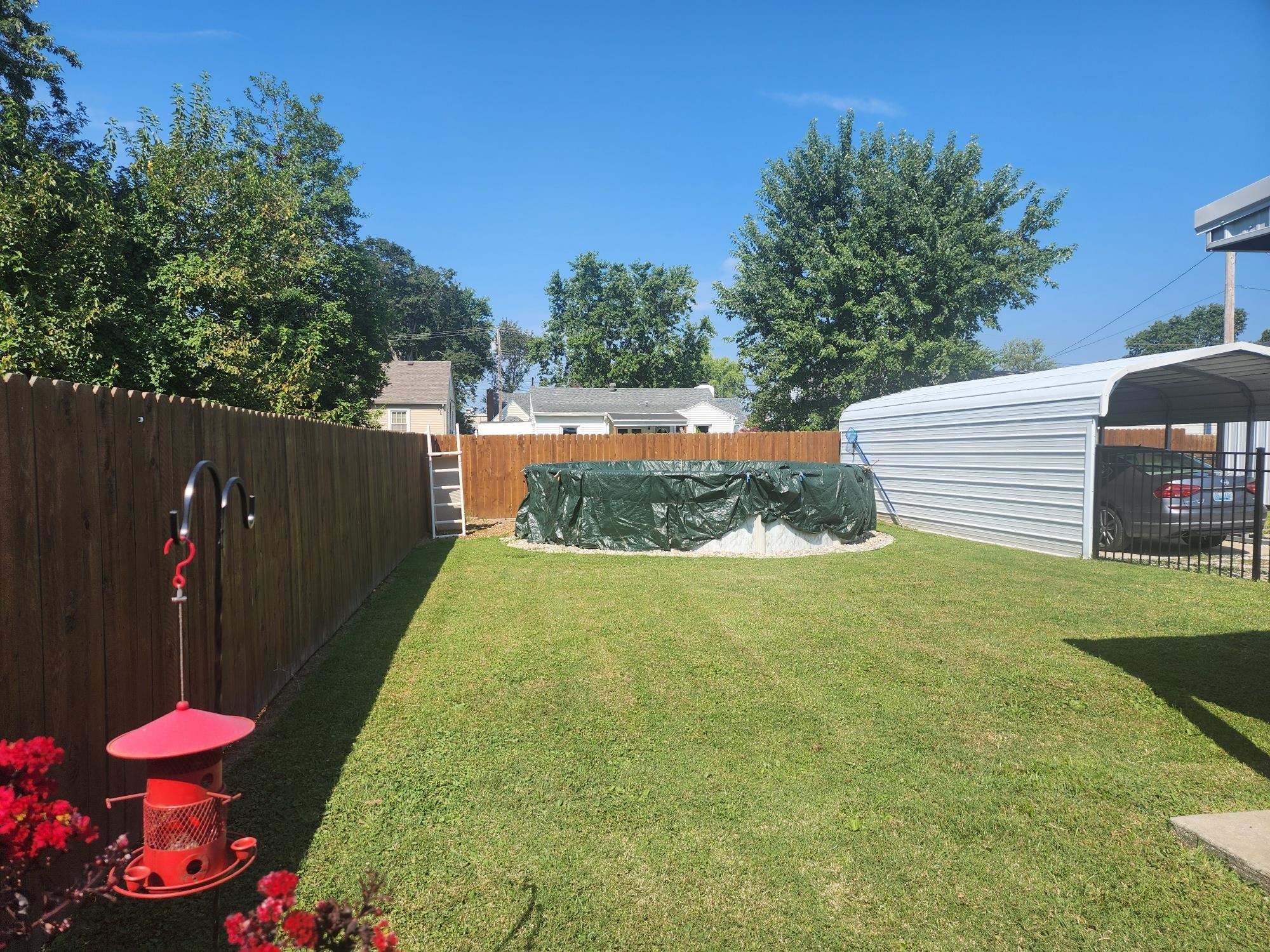 2520 Daviess Street, Owensboro, Kentucky 42301, 3 Bedrooms Bedrooms, ,1 BathroomBathrooms,Single Family Residence,For Sale,Daviess Street,92770