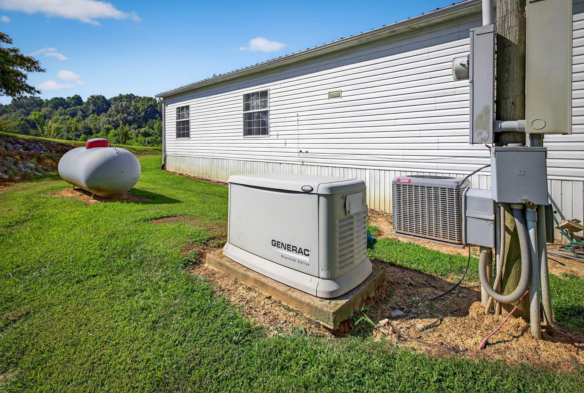 27 Hidden Valley Lane, Utica, Kentucky 42376, 3 Bedrooms Bedrooms, ,2 BathroomsBathrooms,Manufactured Home,For Sale,Hidden Valley Lane,92771