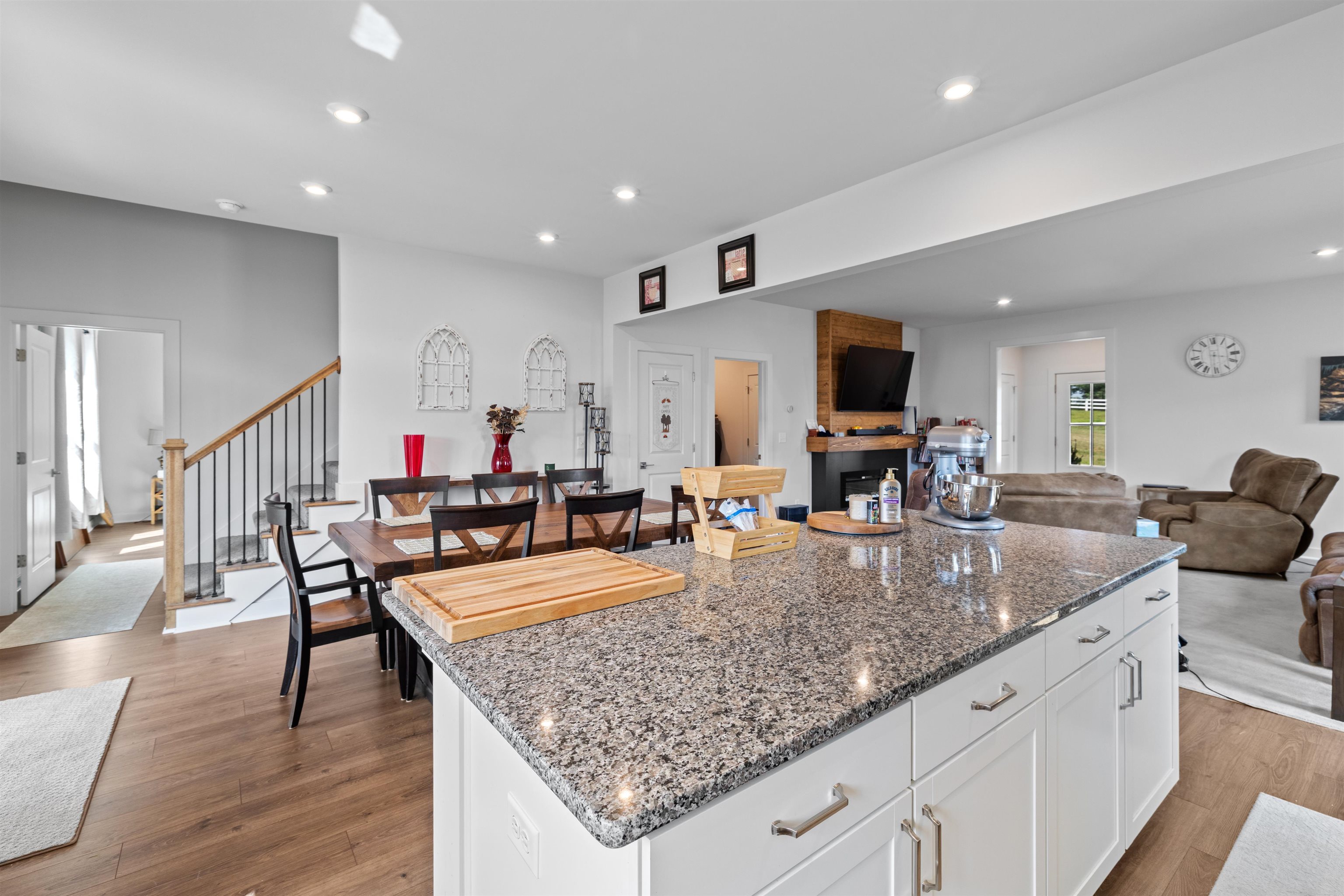 980 Onyx Lane, Owensboro, Kentucky 42301, 4 Bedrooms Bedrooms, ,2 BathroomsBathrooms,Single Family Residence,For Sale,Onyx Lane,92774