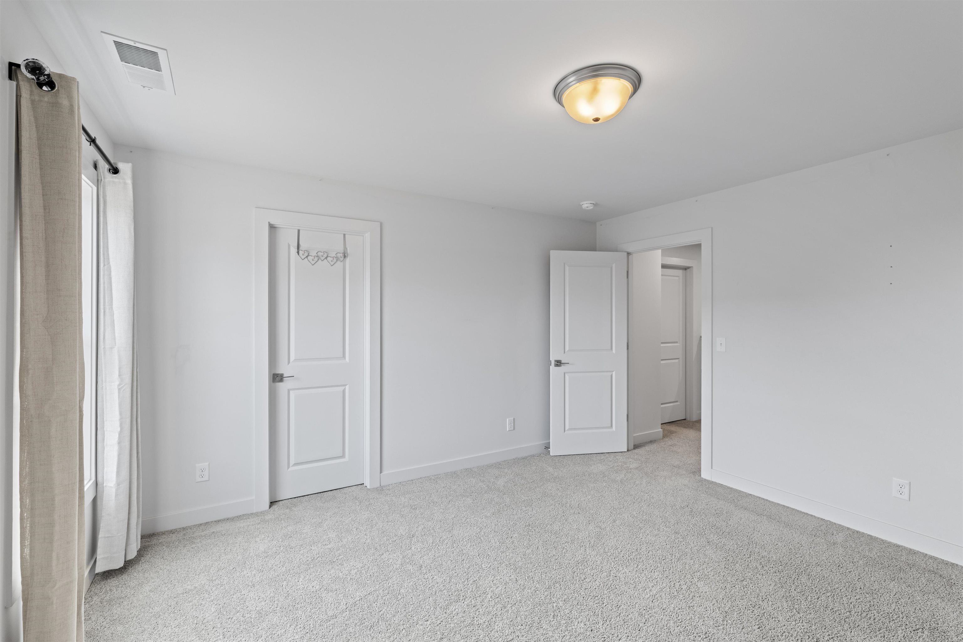 980 Onyx Lane, Owensboro, Kentucky 42301, 4 Bedrooms Bedrooms, ,2 BathroomsBathrooms,Single Family Residence,For Sale,Onyx Lane,92774
