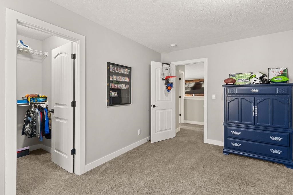 2280 Skaggs Ct, Owensboro, Kentucky 42301, 4 Bedrooms Bedrooms, ,2 BathroomsBathrooms,Single Family Residence,For Sale,Skaggs Ct,92775
