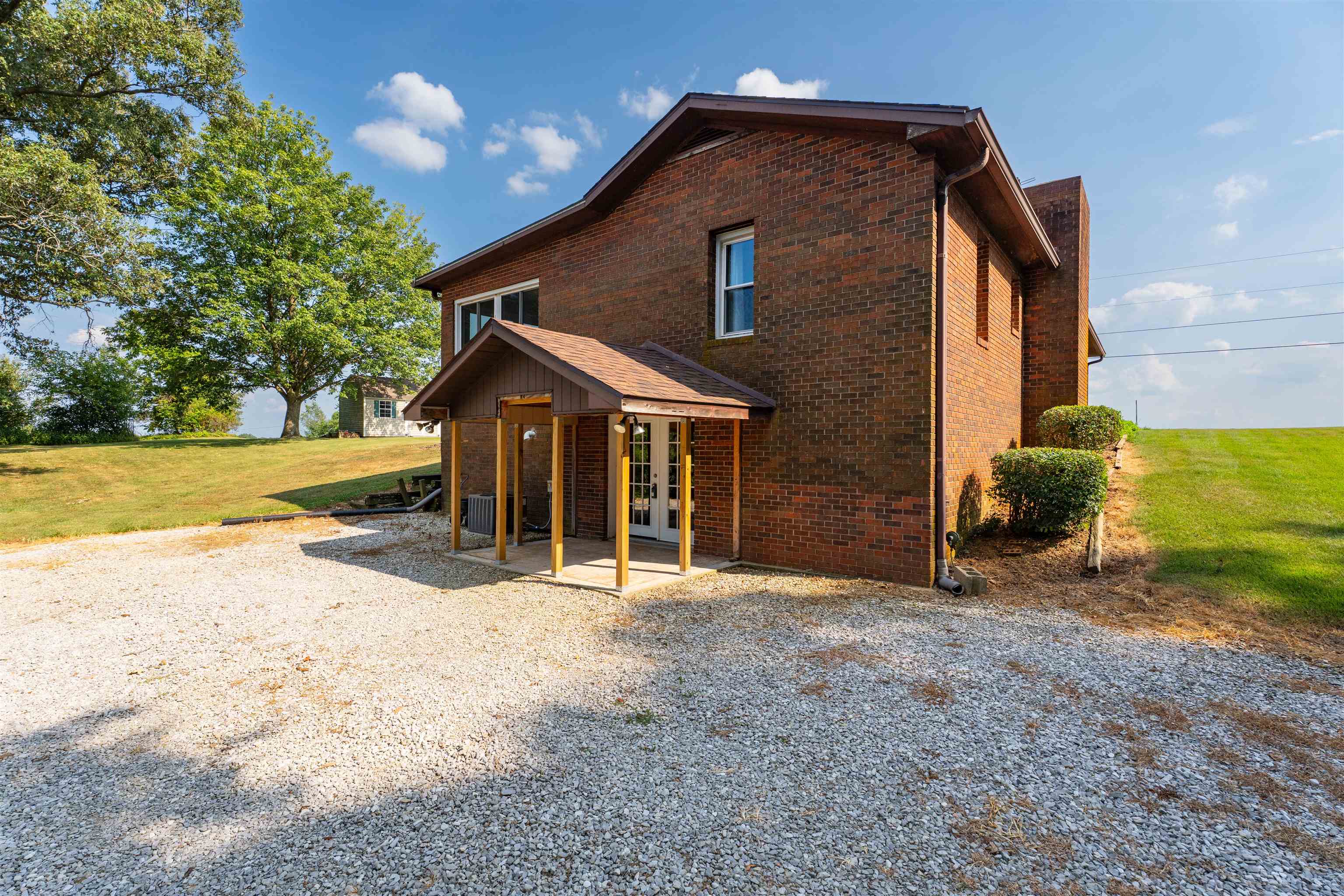 2142 KY 1792, Calhoun, Kentucky 42327, 3 Bedrooms Bedrooms, ,2 BathroomsBathrooms,Single Family Residence,For Sale,KY 1792,92779