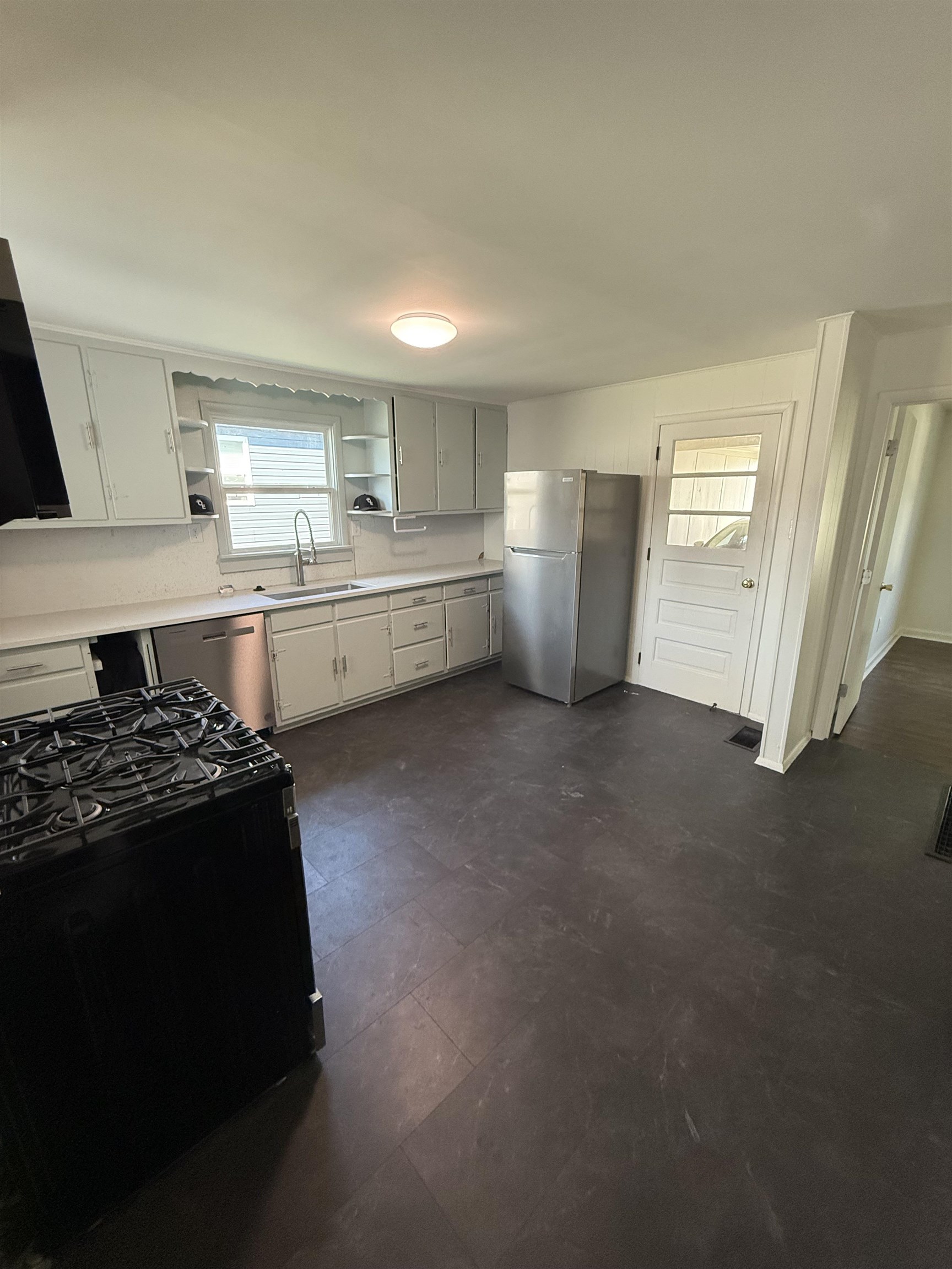 510 Letcher Street, Henderson, Kentucky 42420, 3 Bedrooms Bedrooms, ,1 BathroomBathrooms,Single Family Residence,For Sale,Letcher Street,92781