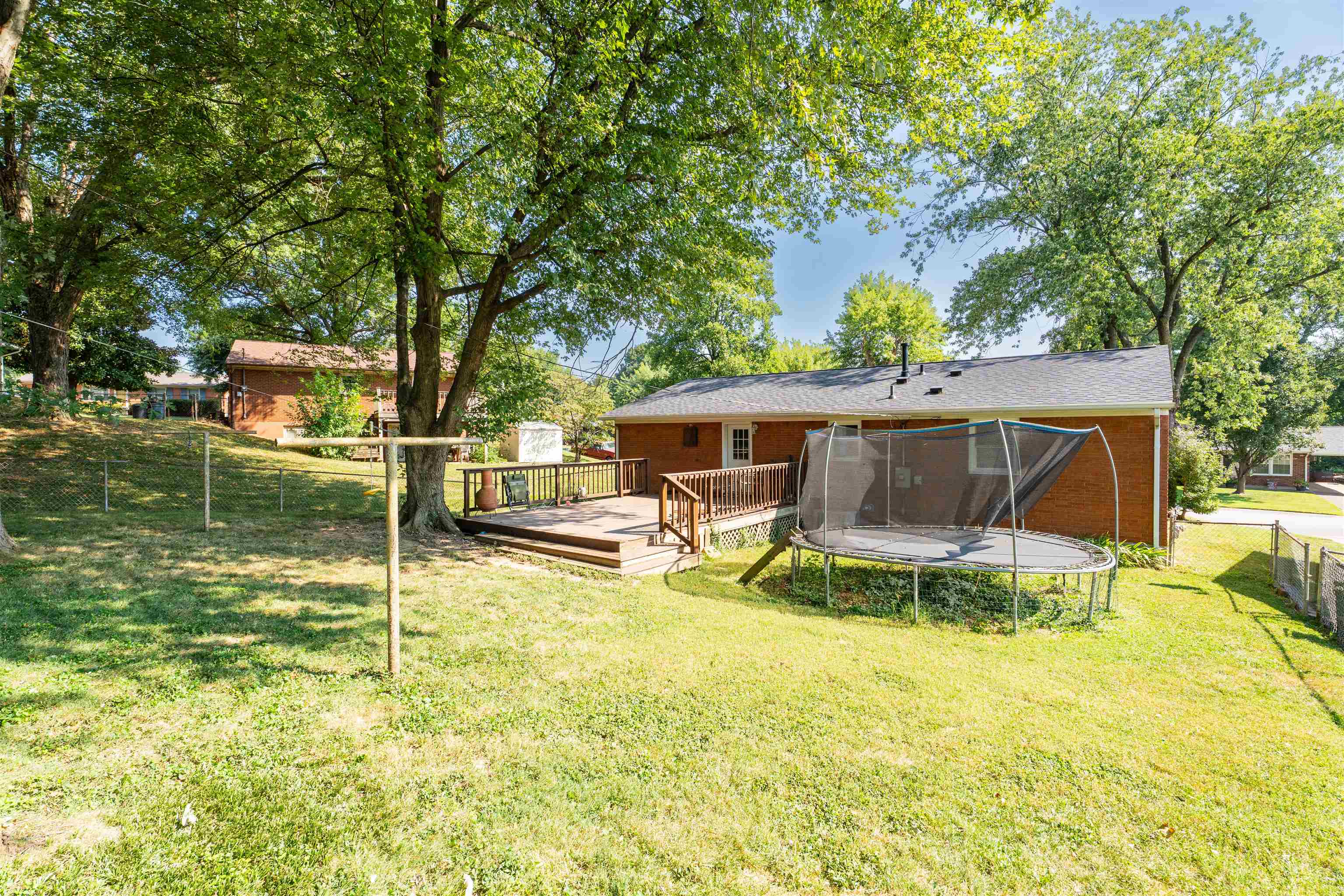 2806 Redford Dr, Owensboro, Kentucky 42303, 3 Bedrooms Bedrooms, ,1 BathroomBathrooms,Single Family Residence,For Sale,Redford Dr,92783