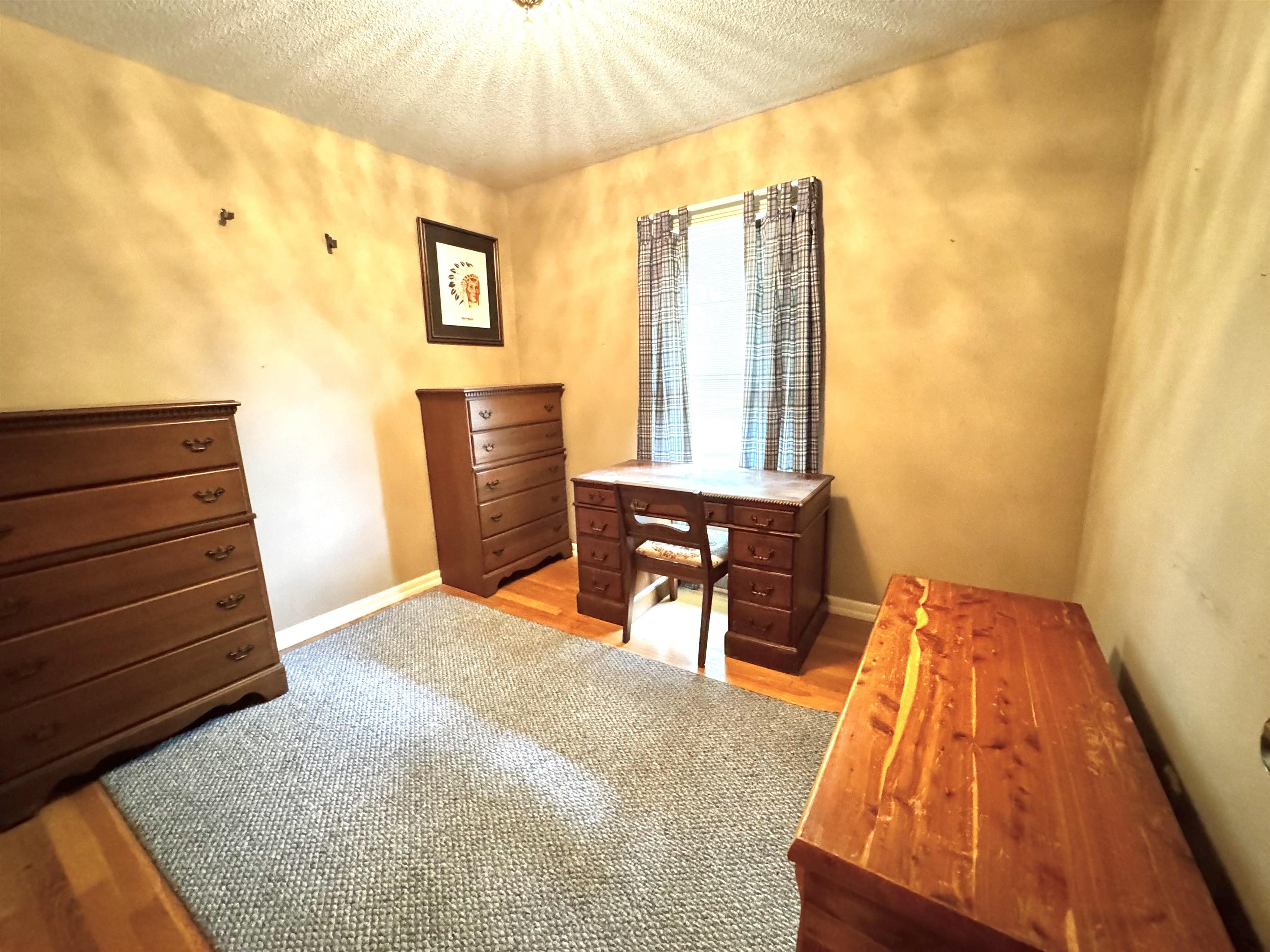 1512 Tamarack Rd, Owensboro, Kentucky 42301, 3 Bedrooms Bedrooms, ,1 BathroomBathrooms,Single Family Residence,For Sale,Tamarack Rd,92784