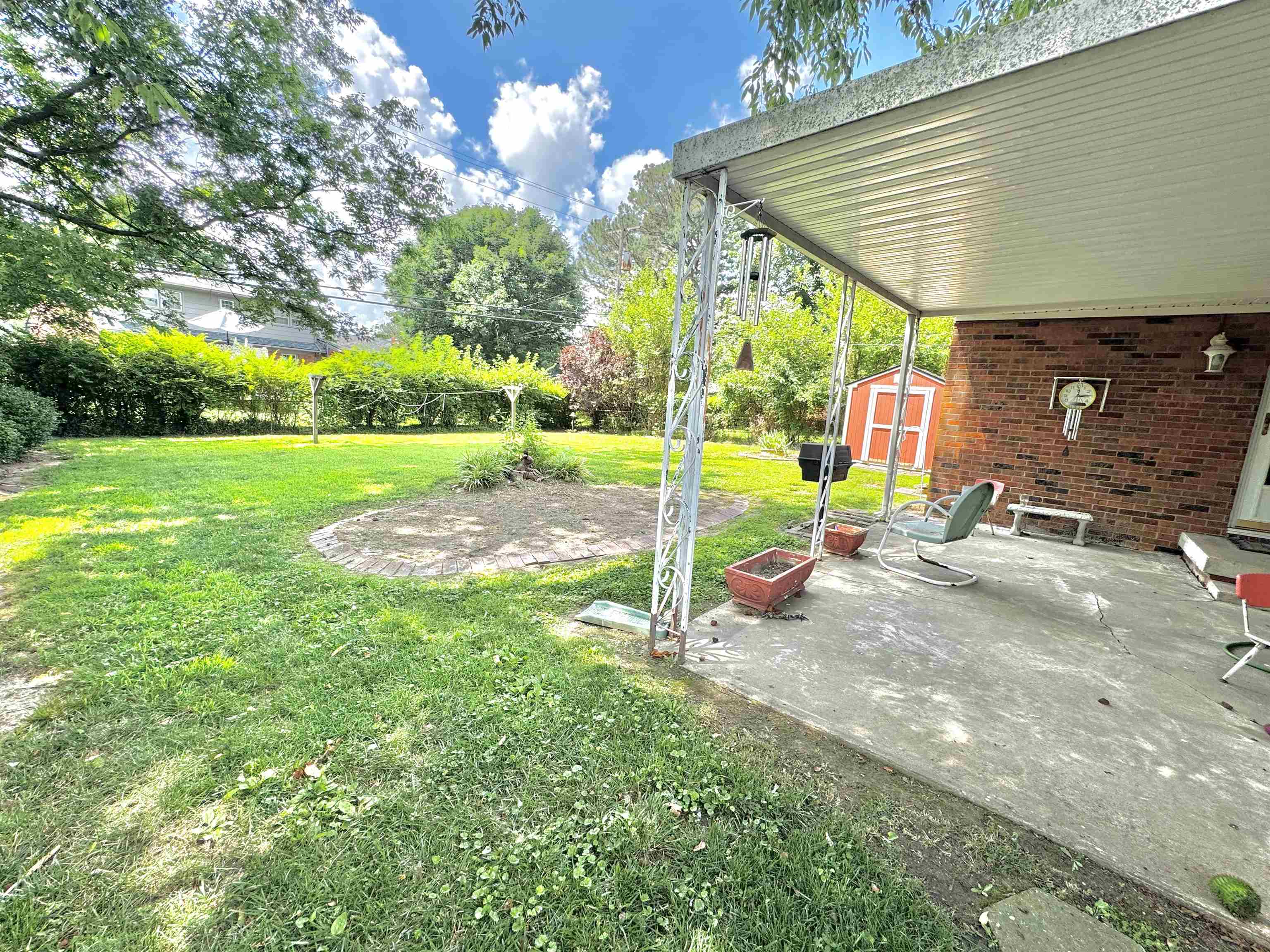 1512 Tamarack Rd, Owensboro, Kentucky 42301, 3 Bedrooms Bedrooms, ,1 BathroomBathrooms,Single Family Residence,For Sale,Tamarack Rd,92784