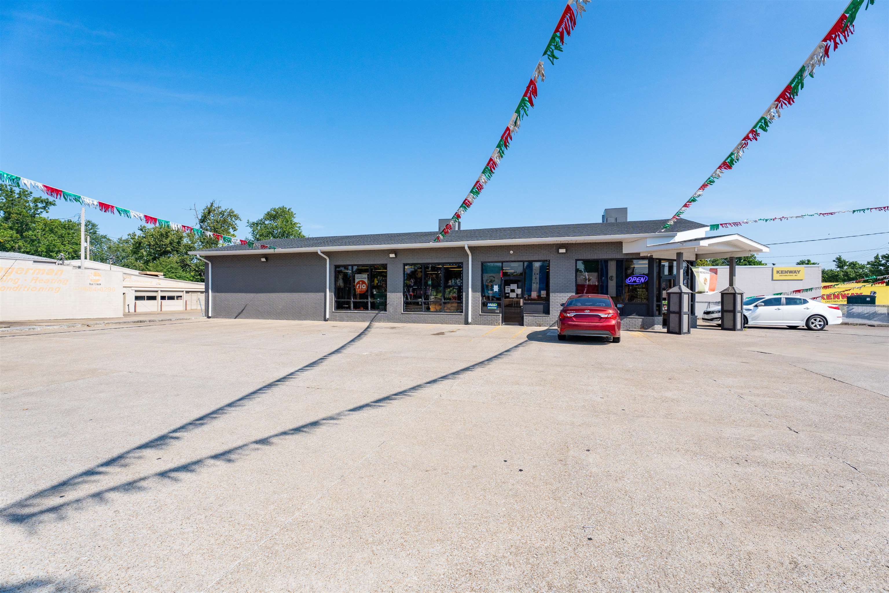 2101 Parrish Ave, Owensboro, Kentucky 42301, ,Retail,For Sale,Parrish Ave,92785
