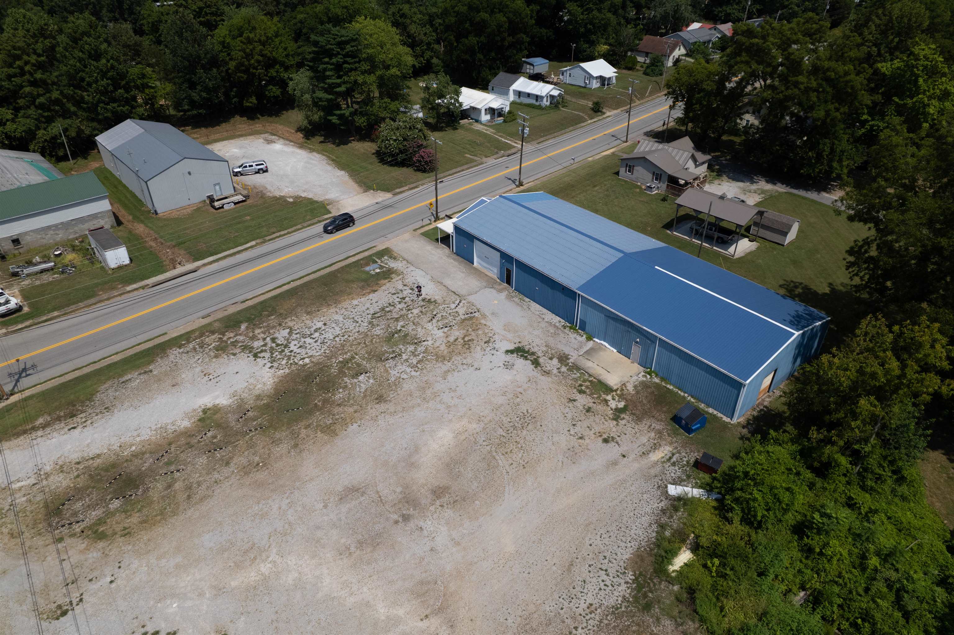 509 7th, Livermore, Kentucky 42352, ,Business,For Sale,7th,92786