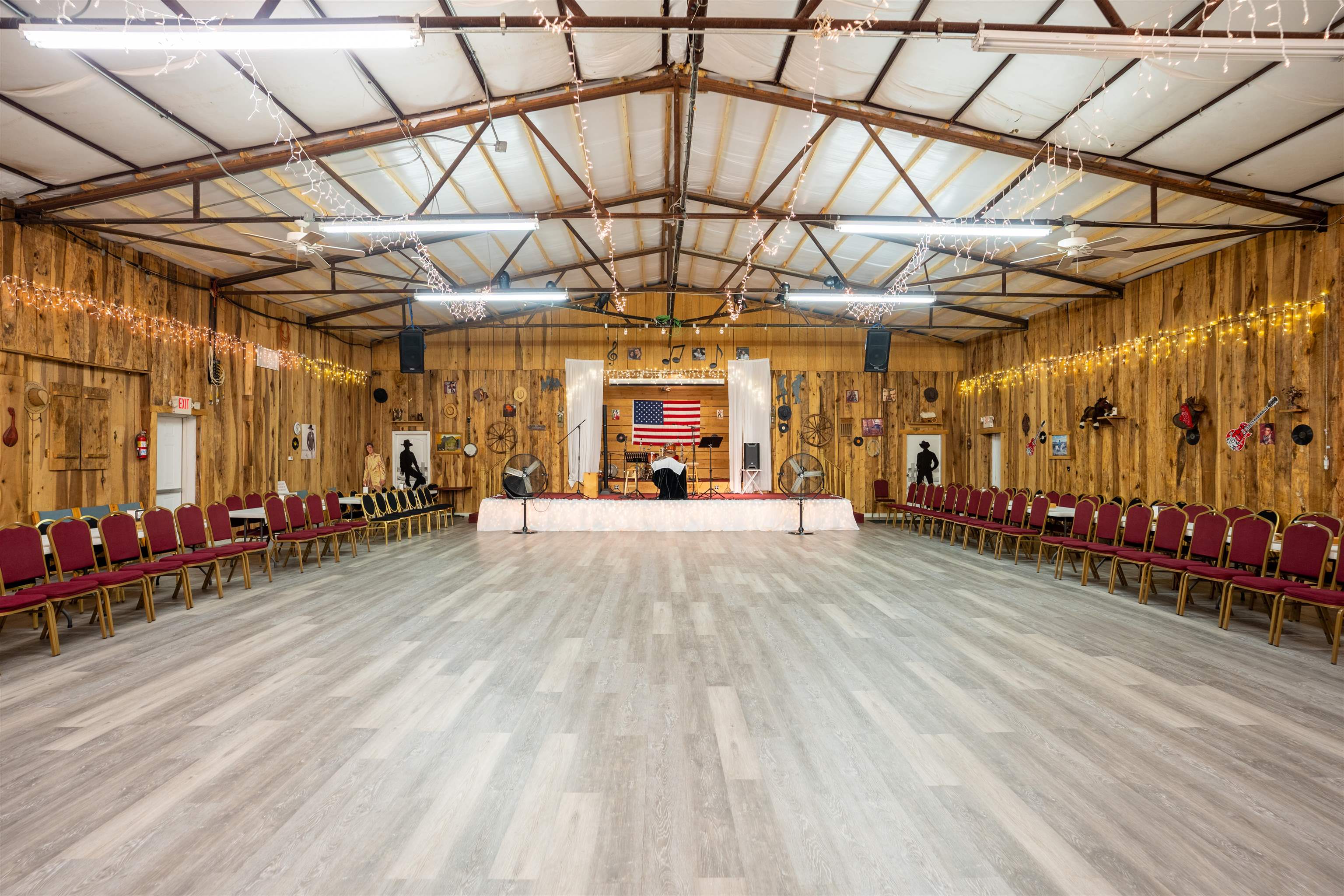 509 7th, Livermore, Kentucky 42352, ,Business,For Sale,7th,92786