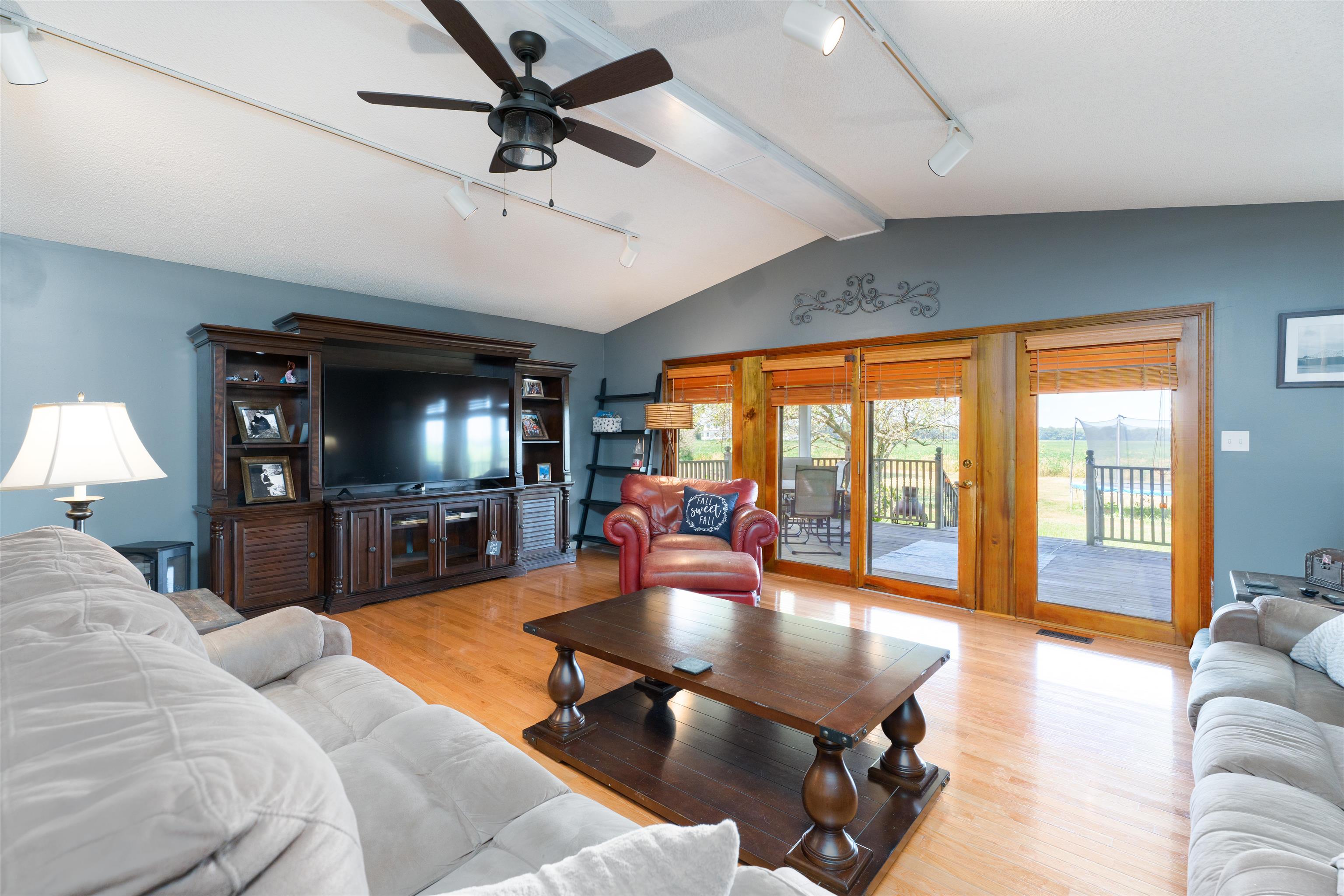 6250 KY HWY 81, Owensboro, Kentucky 42301, 3 Bedrooms Bedrooms, ,2 BathroomsBathrooms,Single Family Residence,For Sale,KY HWY 81,92789