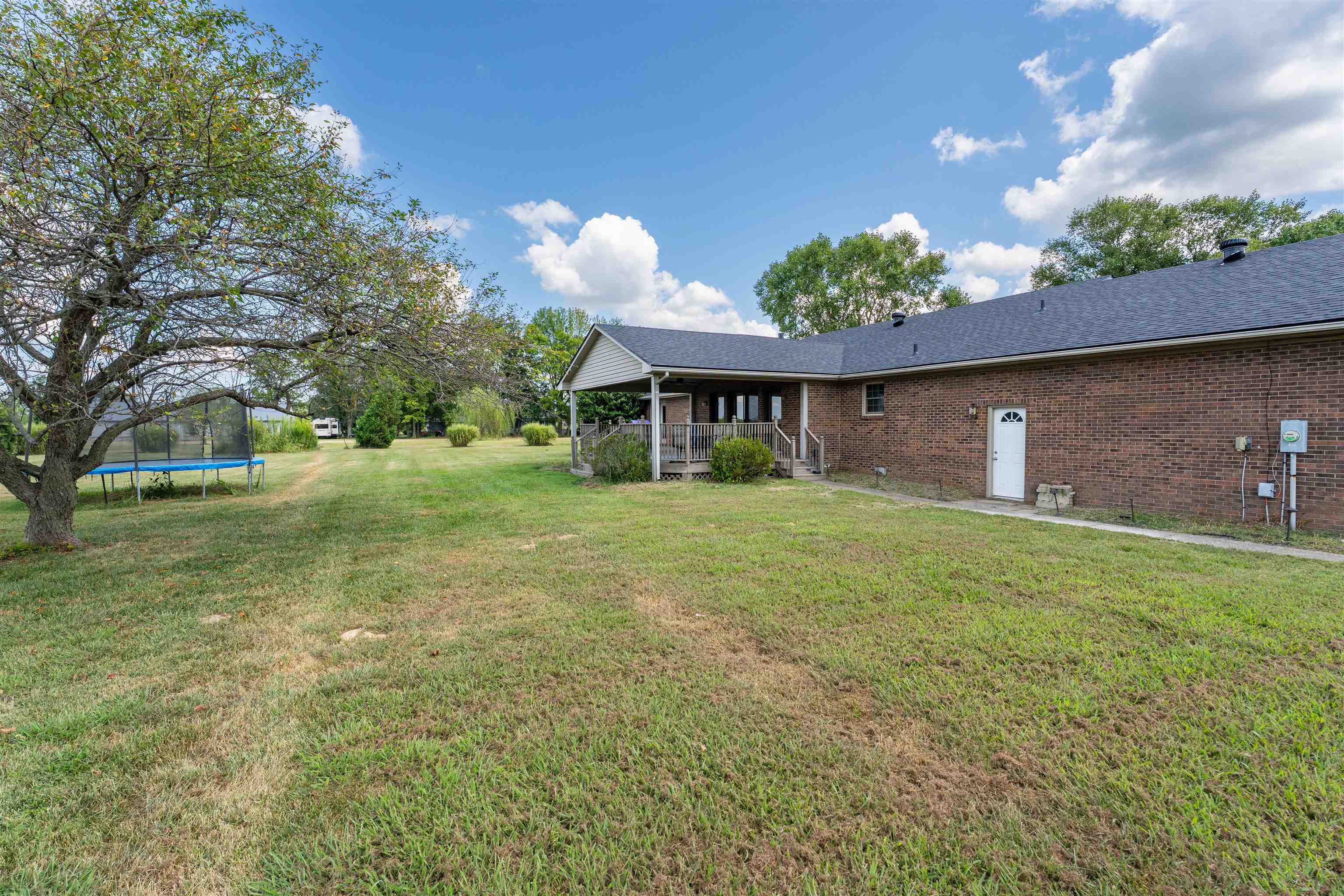 6250 KY HWY 81, Owensboro, Kentucky 42301, 3 Bedrooms Bedrooms, ,2 BathroomsBathrooms,Single Family Residence,For Sale,KY HWY 81,92789
