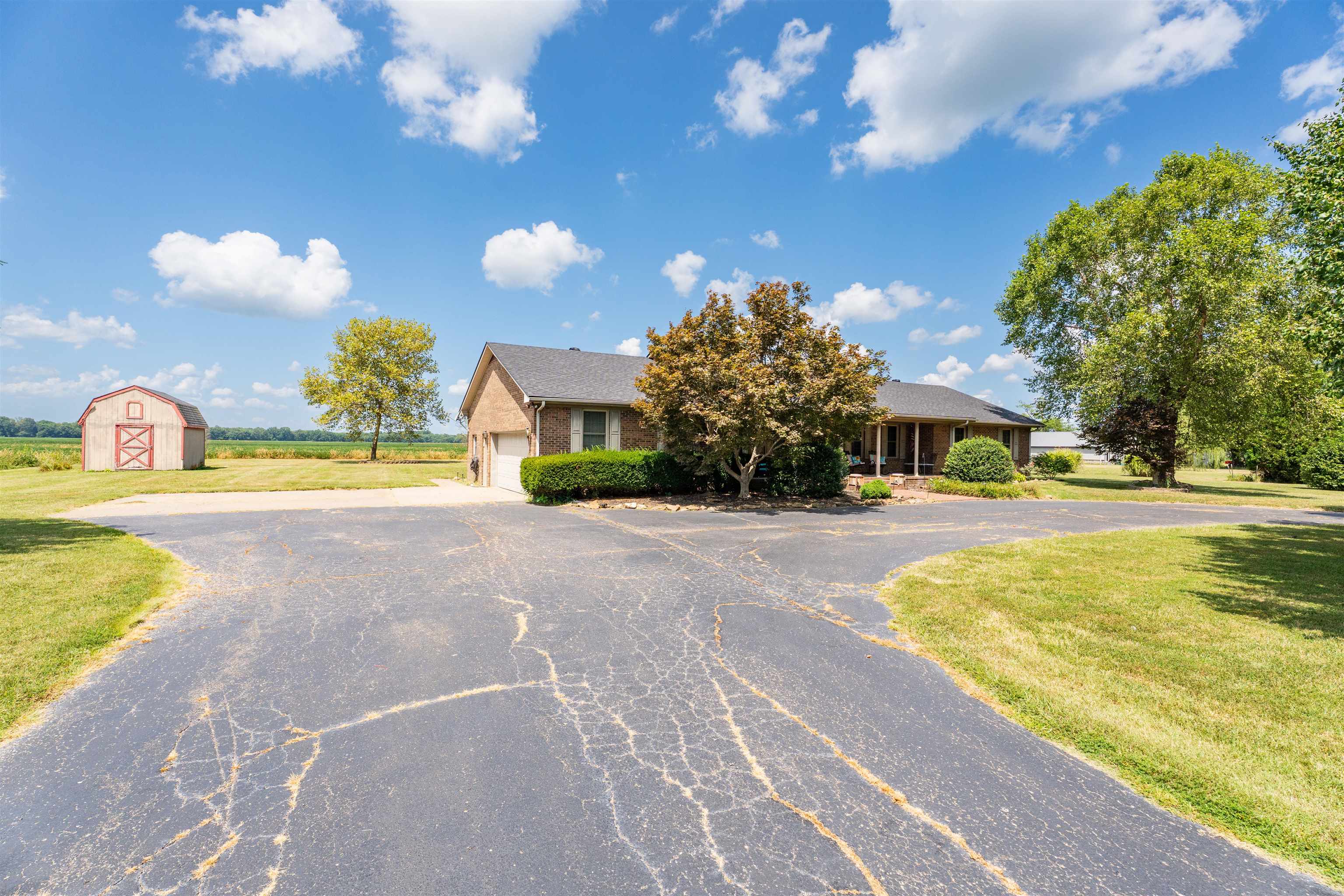 6250 KY HWY 81, Owensboro, Kentucky 42301, 3 Bedrooms Bedrooms, ,2 BathroomsBathrooms,Single Family Residence,For Sale,KY HWY 81,92789