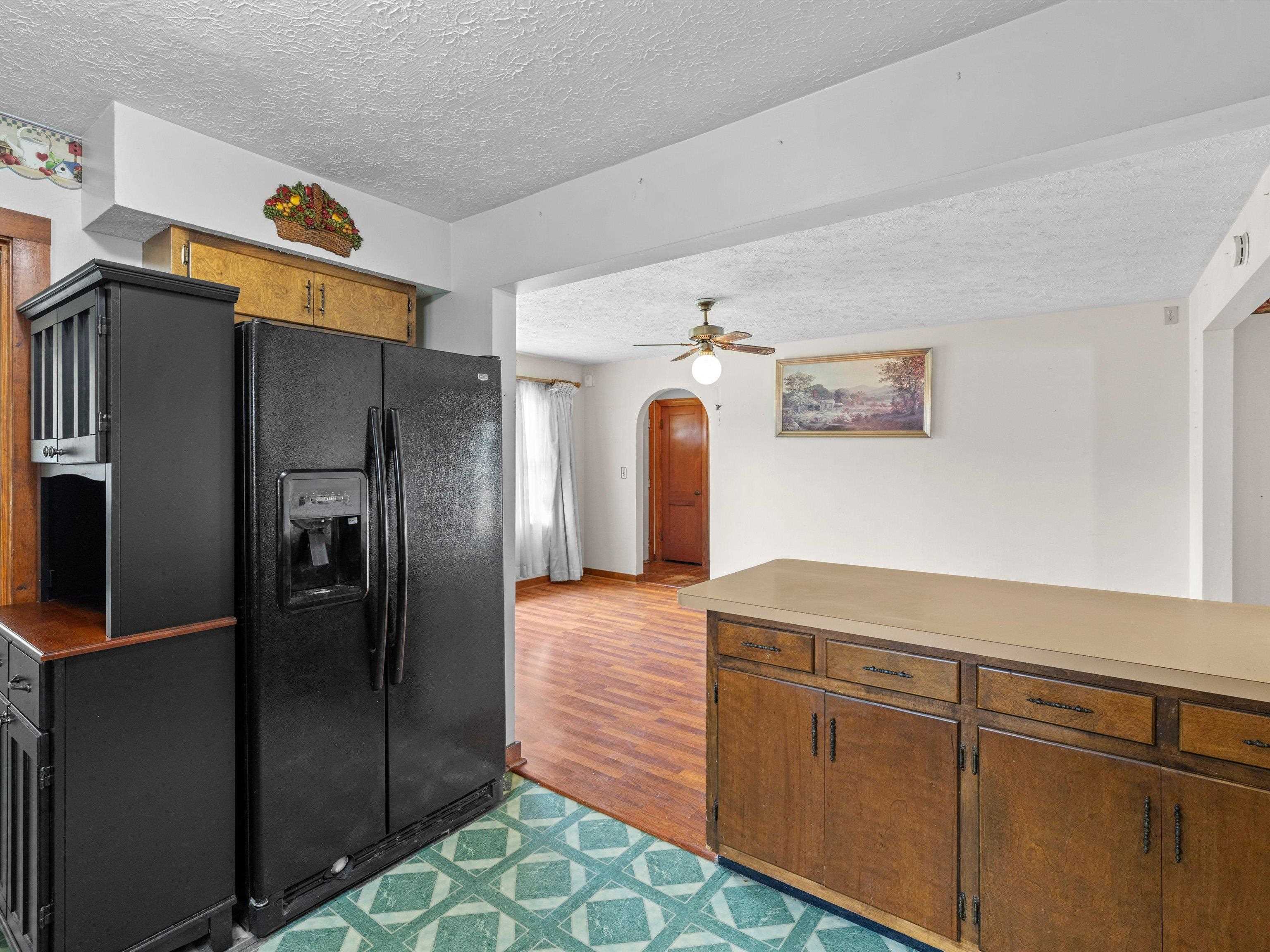 715 Eastwood Drive, Owensboro, Kentucky 42303, 2 Bedrooms Bedrooms, ,1 BathroomBathrooms,Single Family Residence,For Sale,Eastwood Drive,92790