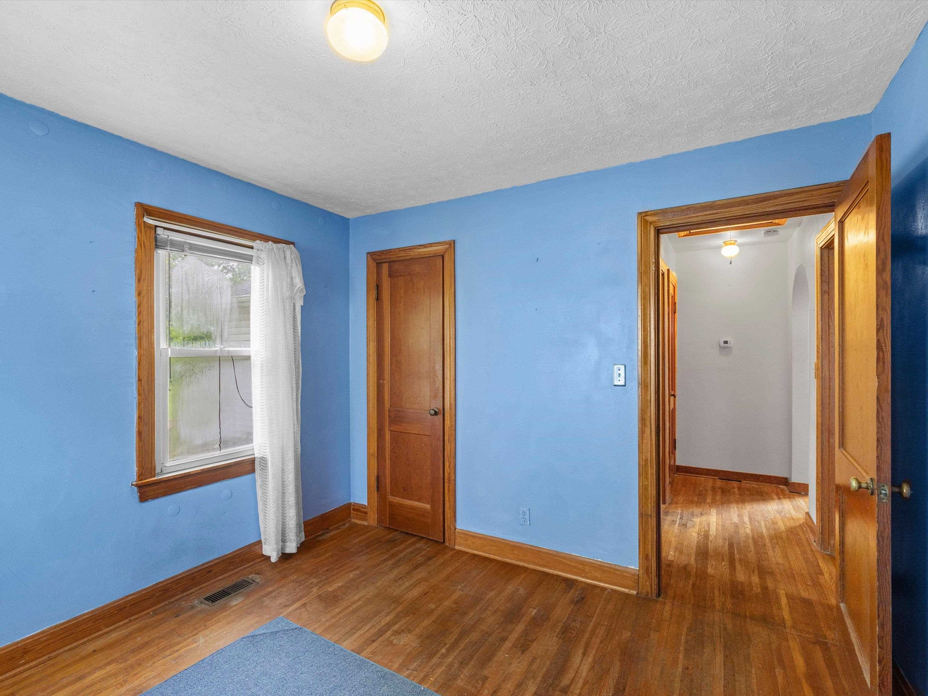 715 Eastwood Drive, Owensboro, Kentucky 42303, 2 Bedrooms Bedrooms, ,1 BathroomBathrooms,Single Family Residence,For Sale,Eastwood Drive,92790