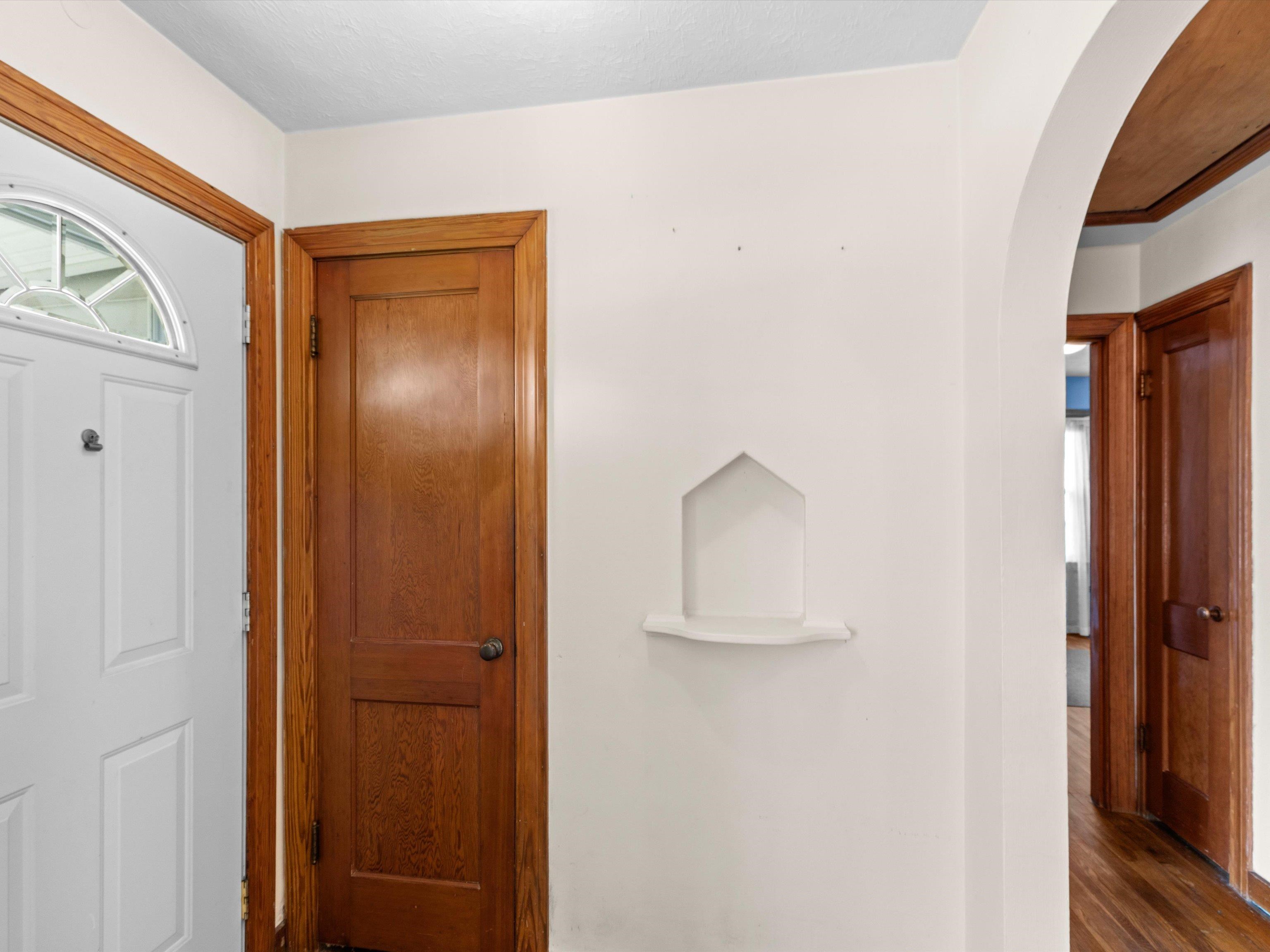 715 Eastwood Drive, Owensboro, Kentucky 42303, 2 Bedrooms Bedrooms, ,1 BathroomBathrooms,Single Family Residence,For Sale,Eastwood Drive,92790