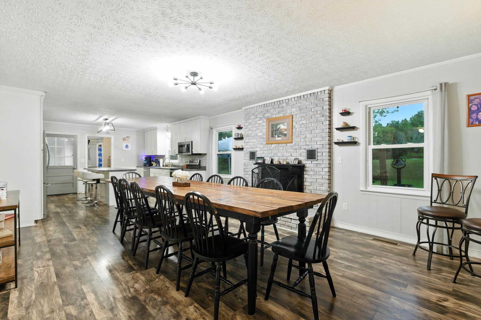 3189 Love Lee Road, Morgantown, Kentucky 42261, 3 Bedrooms Bedrooms, ,2 BathroomsBathrooms,Single Family Residence,For Sale,Love Lee Road,92794