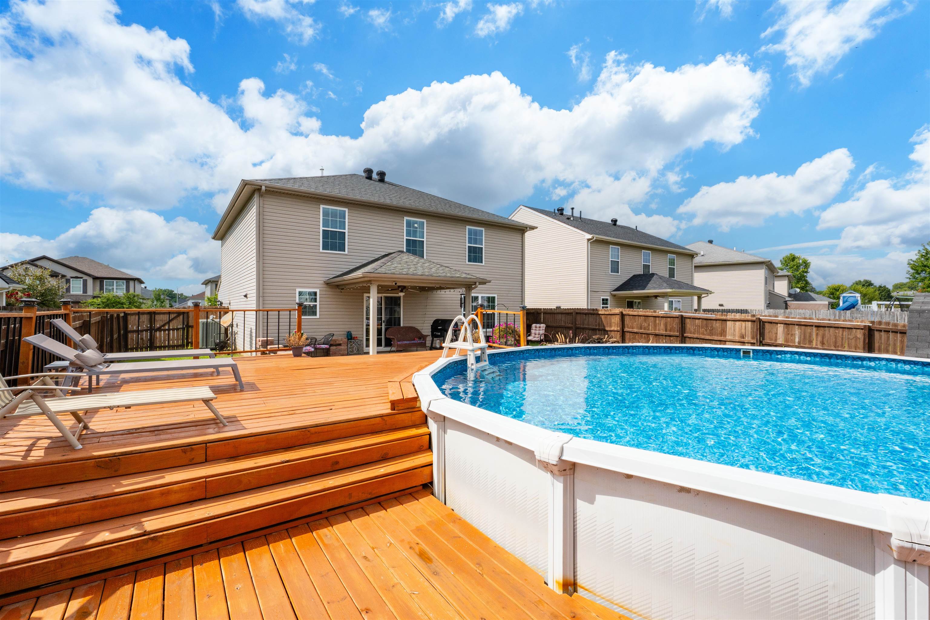 2957 Summer Point Court, Owensboro, Kentucky 42303, 5 Bedrooms Bedrooms, ,2 BathroomsBathrooms,Single Family Residence,For Sale,Summer Point Court,92795