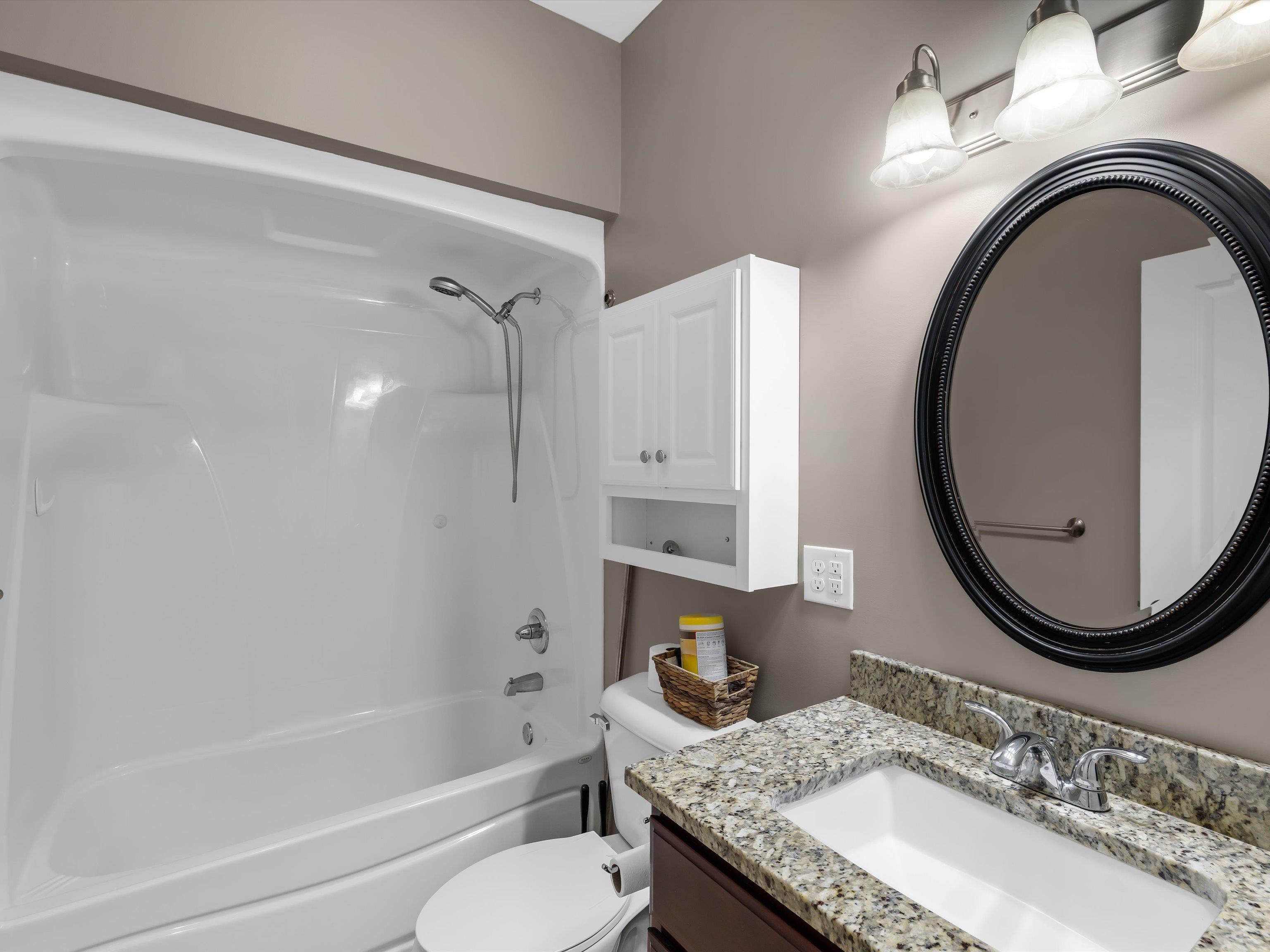 5060 Diamond Drive, Owensboro, Kentucky 42303, 3 Bedrooms Bedrooms, ,2 BathroomsBathrooms,Single Family Residence,For Sale,Diamond Drive,92796