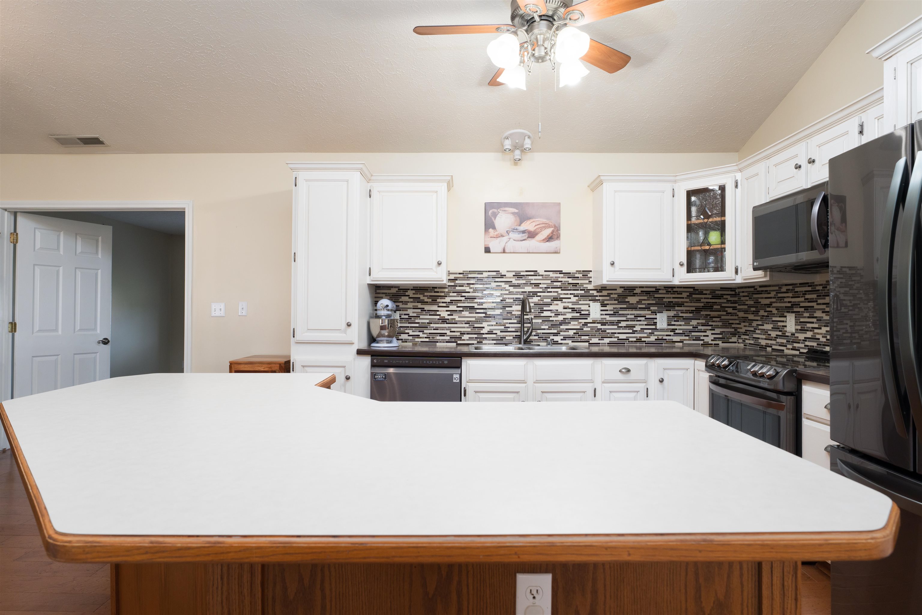 2701 Reid Rd, Owensboro, Kentucky 42303, 4 Bedrooms Bedrooms, ,2 BathroomsBathrooms,Single Family Residence,For Sale,Reid Rd,92797