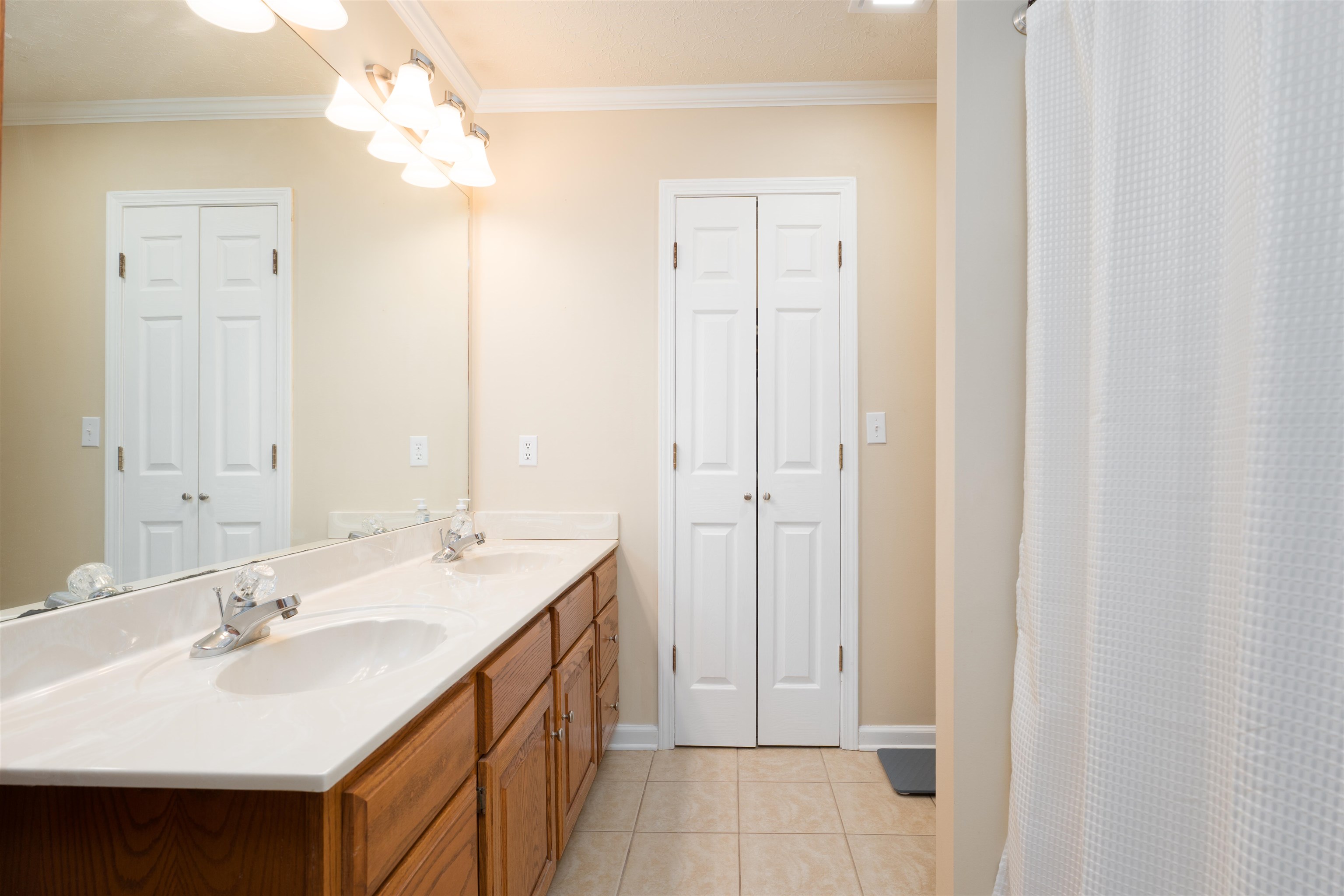 2701 Reid Rd, Owensboro, Kentucky 42303, 4 Bedrooms Bedrooms, ,2 BathroomsBathrooms,Single Family Residence,For Sale,Reid Rd,92797