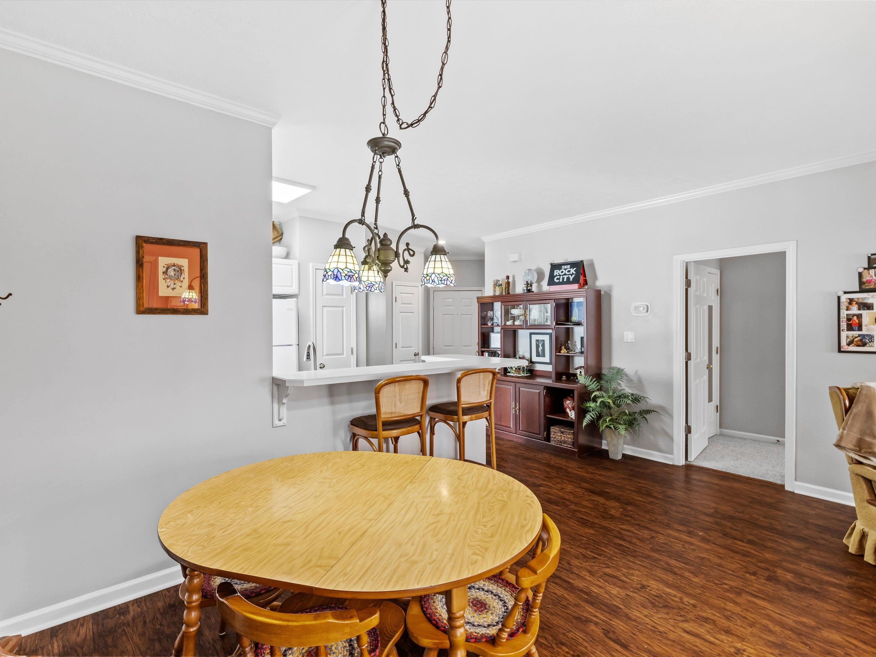 921 1st Street, Owensboro, Kentucky 42303-0687, 2 Bedrooms Bedrooms, ,2 BathroomsBathrooms,Condominium,For Sale,1st Street,92800