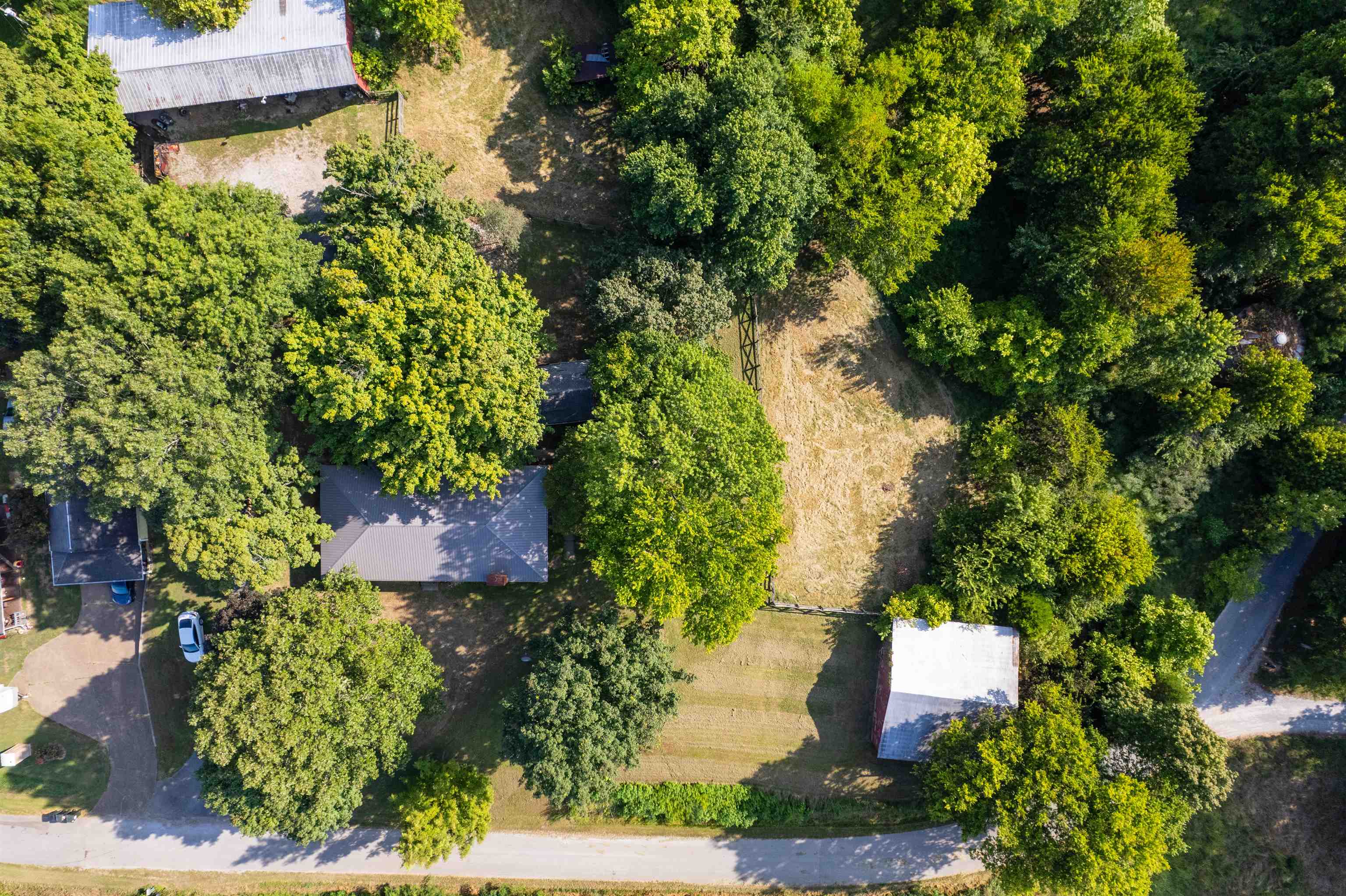 1127 Boswell Rd, Hartford, Kentucky 42347, 3 Bedrooms Bedrooms, ,2 BathroomsBathrooms,Single Family Residence,For Sale,Boswell Rd,92803