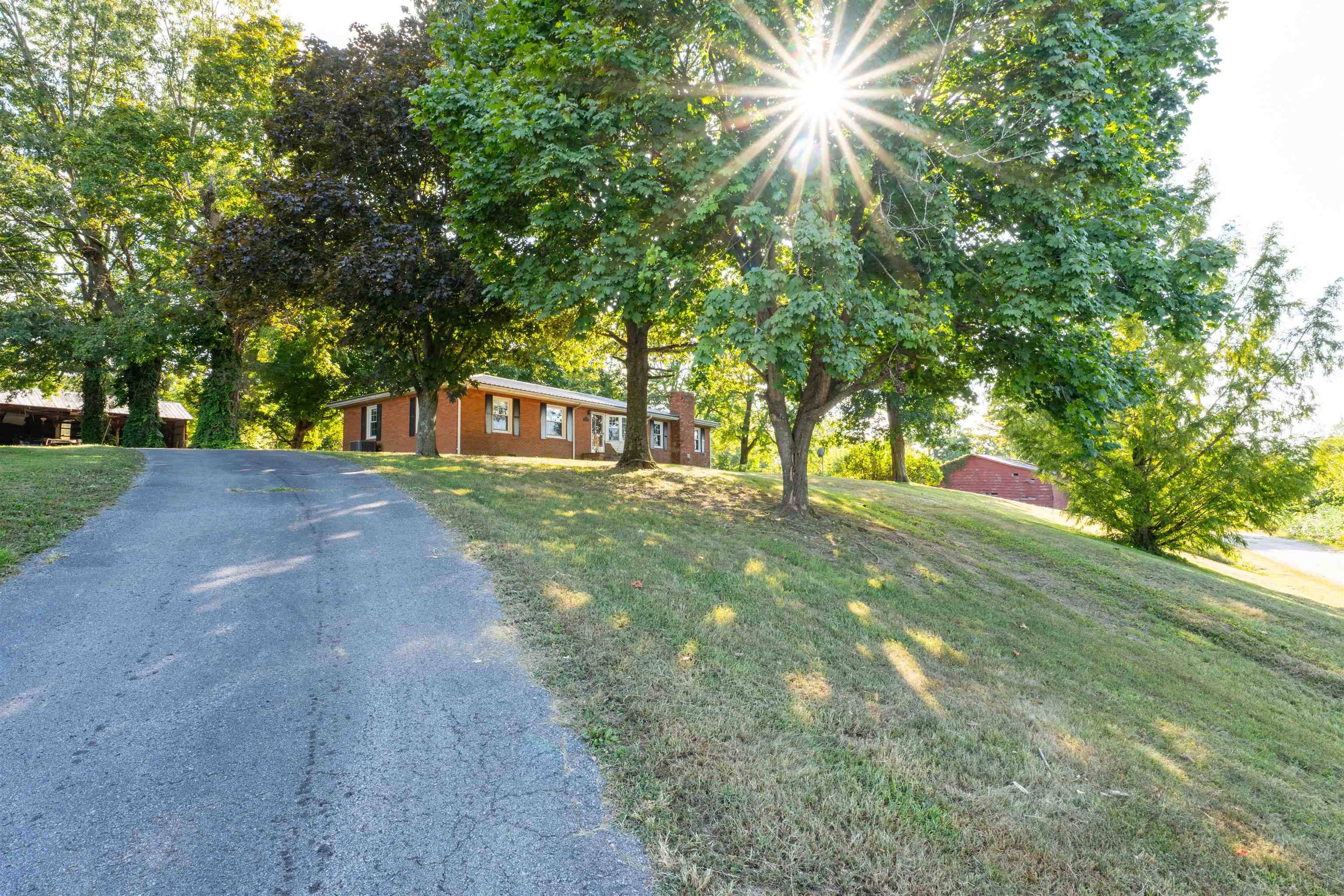 1127 Boswell Rd, Hartford, Kentucky 42347, 3 Bedrooms Bedrooms, ,2 BathroomsBathrooms,Single Family Residence,For Sale,Boswell Rd,92803