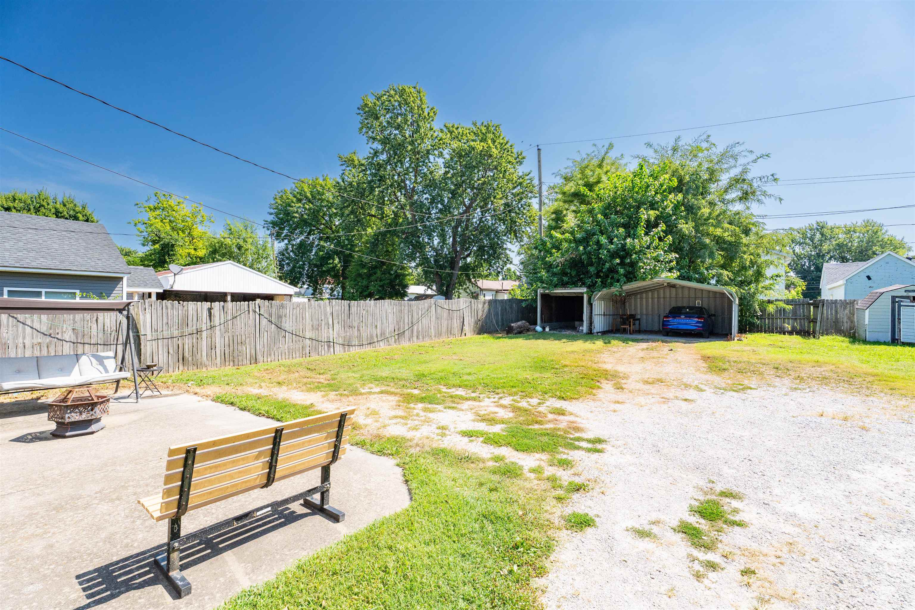 807 Walnut St, Owensboro, Kentucky 42301, 3 Bedrooms Bedrooms, ,1 BathroomBathrooms,Single Family Residence,For Sale,Walnut St,92806