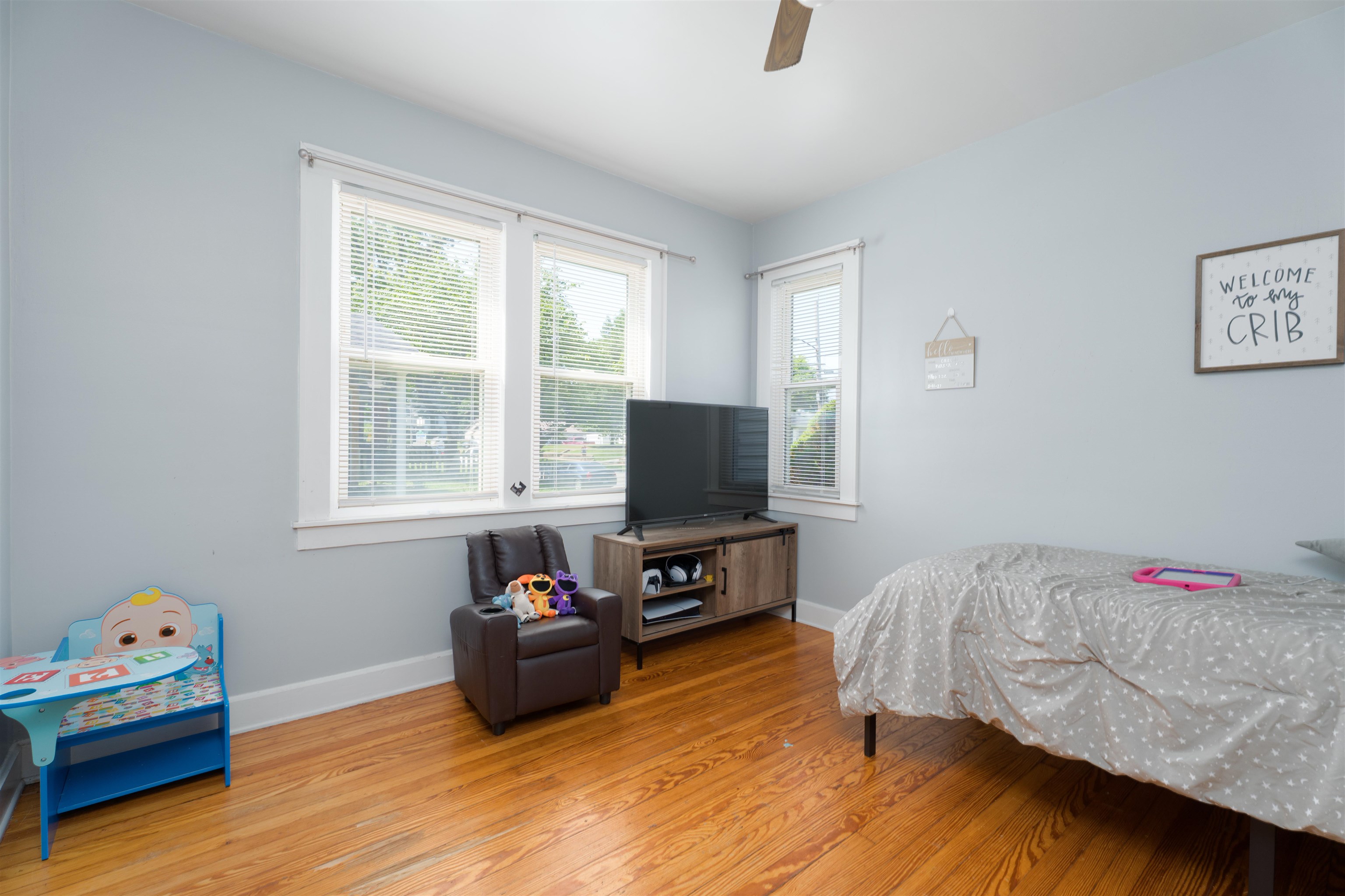 807 Walnut St, Owensboro, Kentucky 42301, 3 Bedrooms Bedrooms, ,1 BathroomBathrooms,Single Family Residence,For Sale,Walnut St,92806