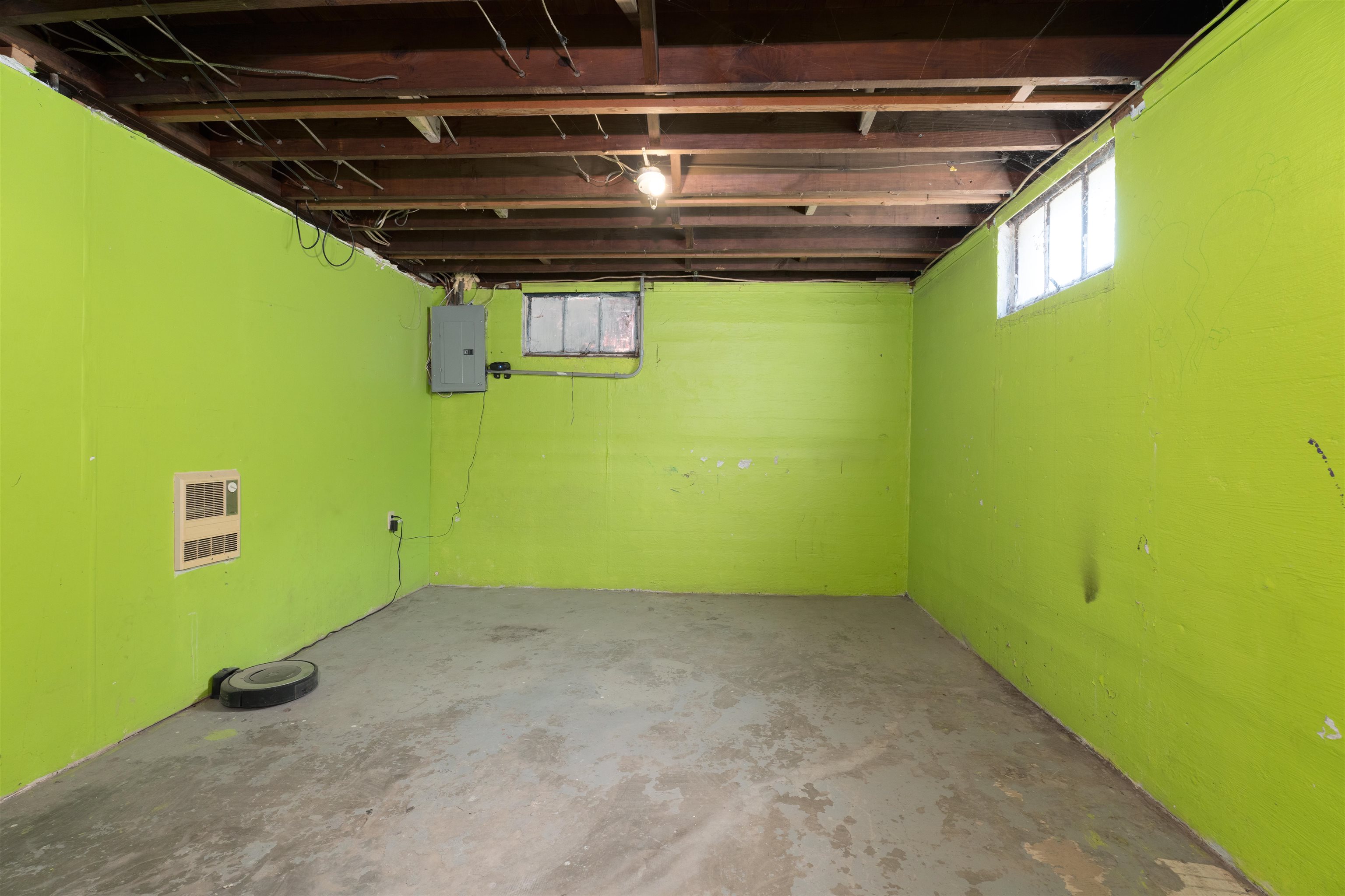 807 Walnut St, Owensboro, Kentucky 42301, 3 Bedrooms Bedrooms, ,1 BathroomBathrooms,Single Family Residence,For Sale,Walnut St,92806