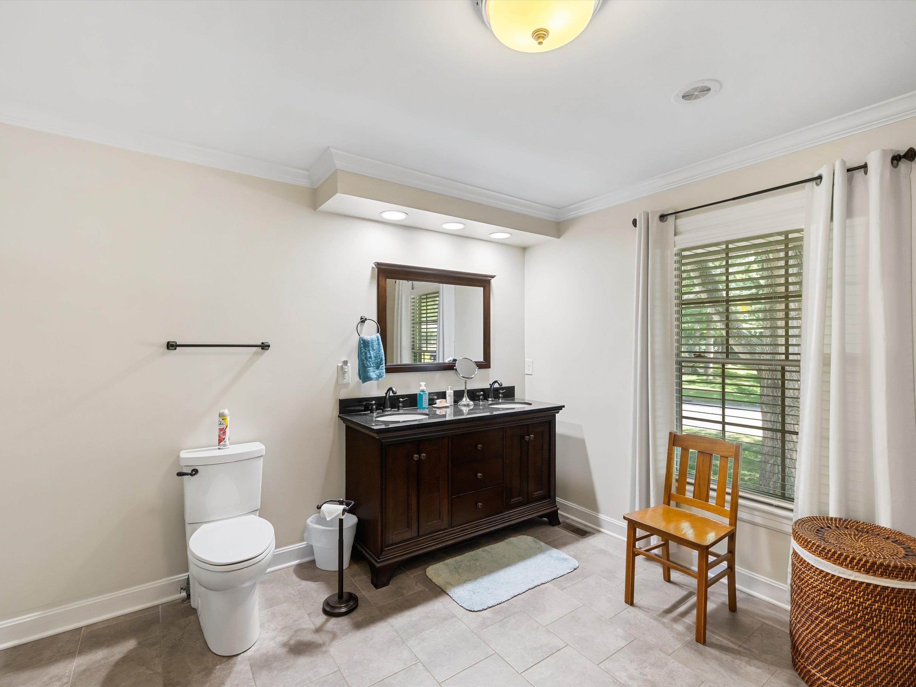 1247 Laurel Drive, Owensboro, Kentucky 42303, 5 Bedrooms Bedrooms, ,3 BathroomsBathrooms,Single Family Residence,For Sale,Laurel Drive,92809