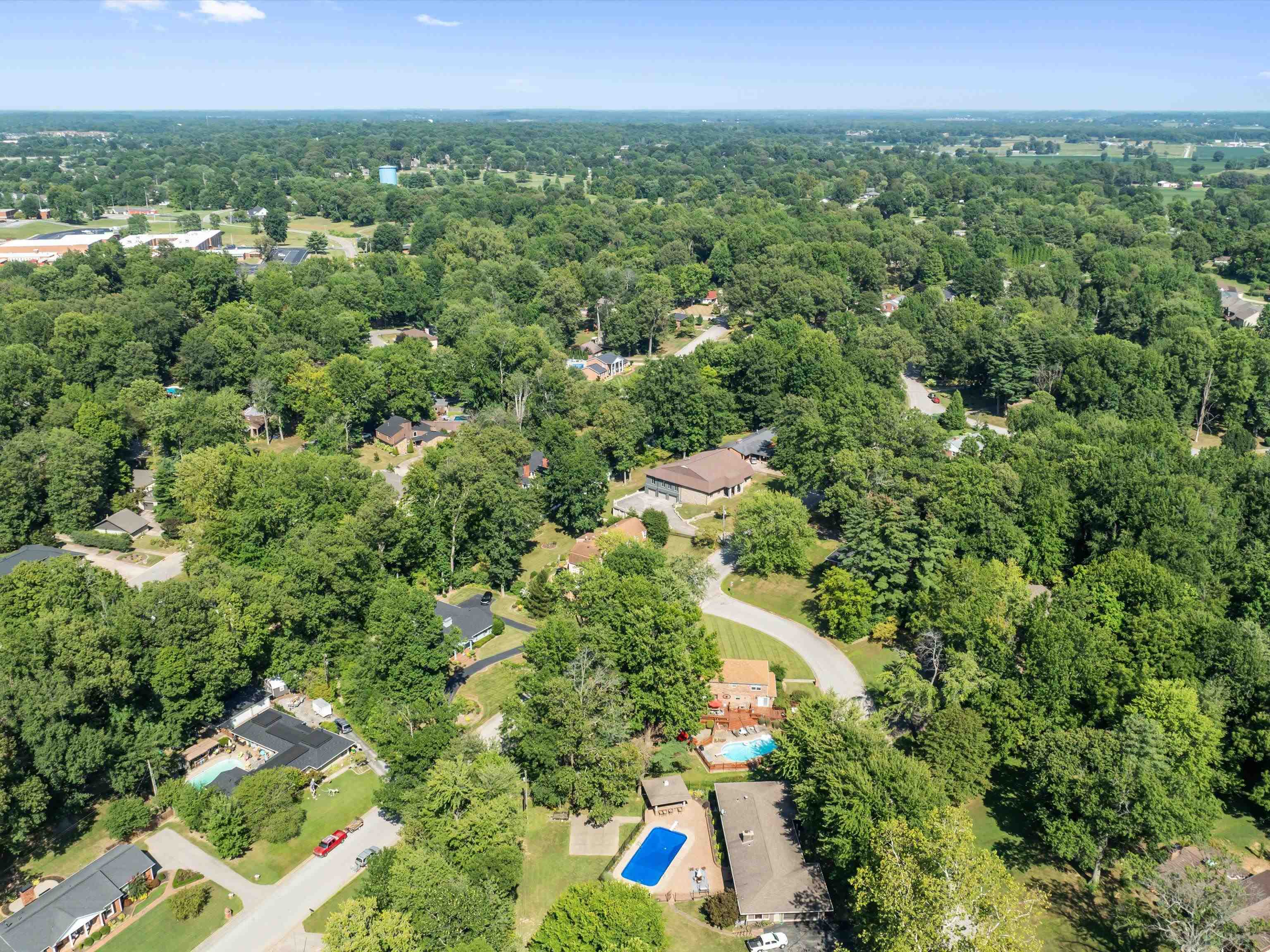 1247 Laurel Drive, Owensboro, Kentucky 42303, 5 Bedrooms Bedrooms, ,3 BathroomsBathrooms,Single Family Residence,For Sale,Laurel Drive,92809