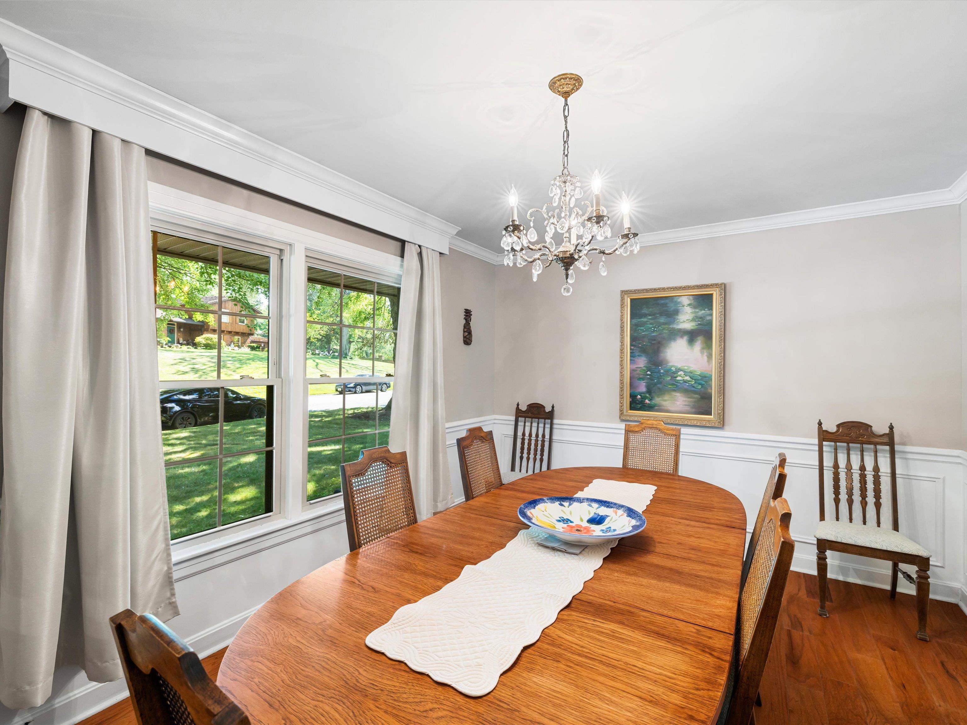 1247 Laurel Drive, Owensboro, Kentucky 42303, 5 Bedrooms Bedrooms, ,3 BathroomsBathrooms,Single Family Residence,For Sale,Laurel Drive,92809