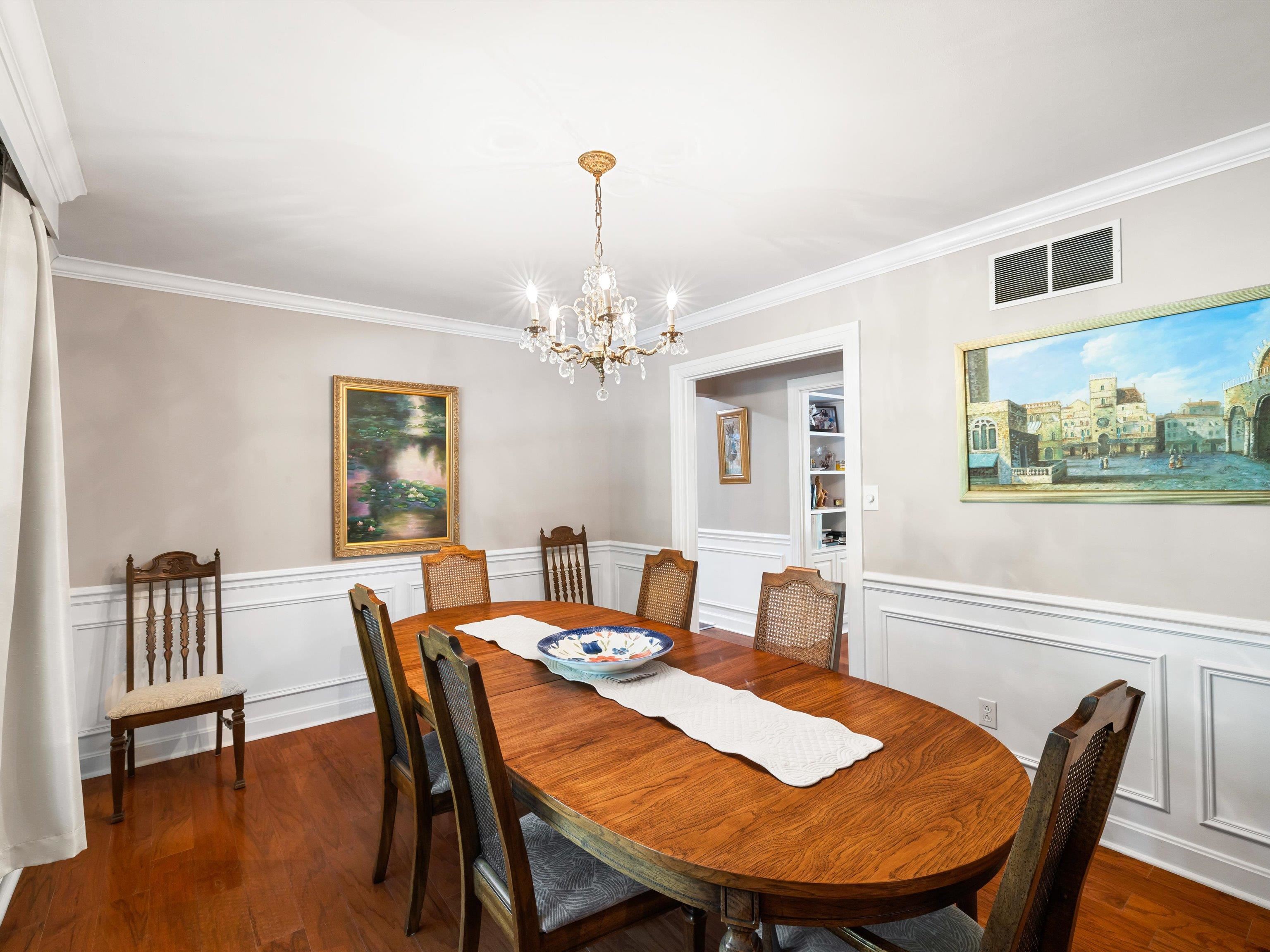 1247 Laurel Drive, Owensboro, Kentucky 42303, 5 Bedrooms Bedrooms, ,3 BathroomsBathrooms,Single Family Residence,For Sale,Laurel Drive,92809