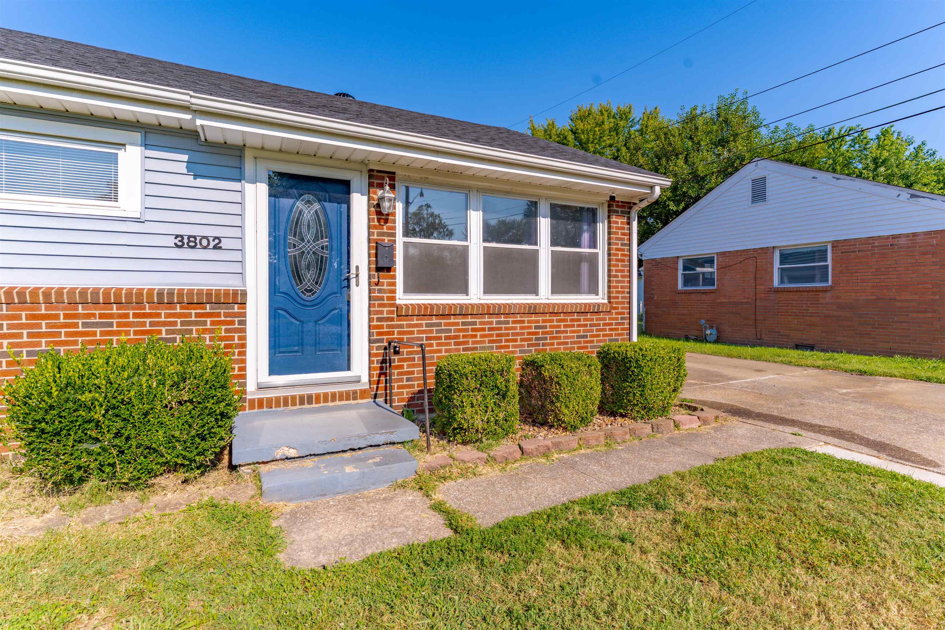 3802 Jefferson St, Owensboro, Kentucky 42303, 4 Bedrooms Bedrooms, ,1 BathroomBathrooms,Single Family Residence,For Sale,Jefferson St,92810