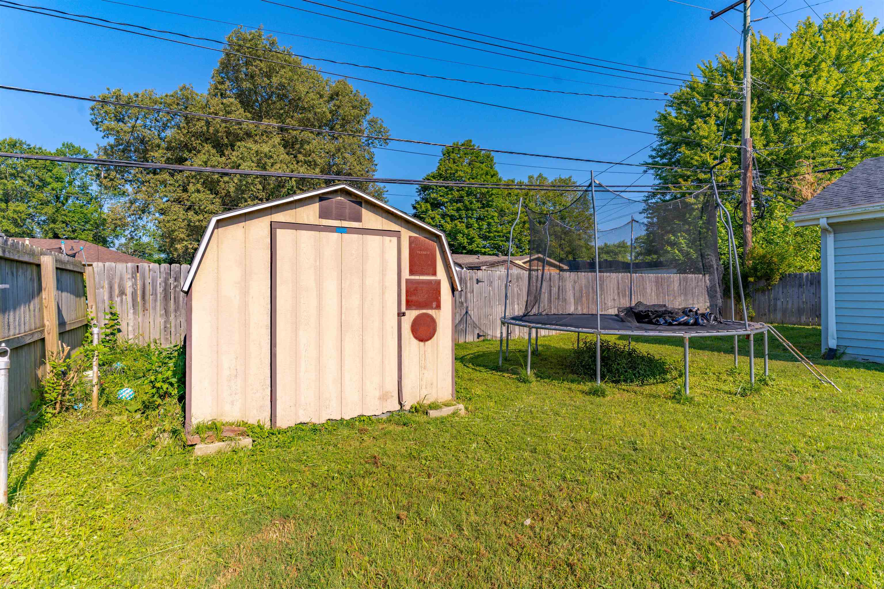 3802 Jefferson St, Owensboro, Kentucky 42303, 4 Bedrooms Bedrooms, ,1 BathroomBathrooms,Single Family Residence,For Sale,Jefferson St,92810