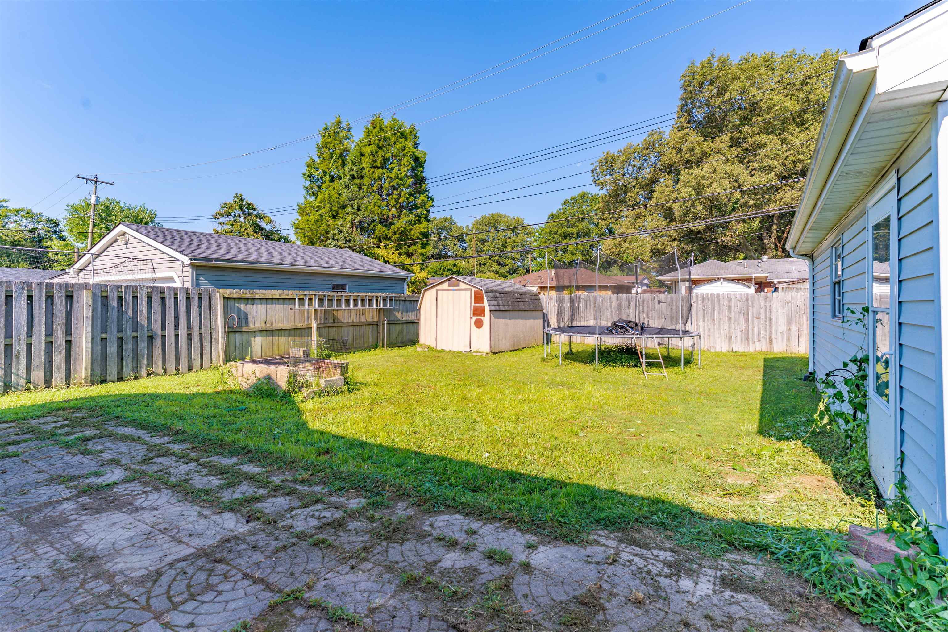 3802 Jefferson St, Owensboro, Kentucky 42303, 4 Bedrooms Bedrooms, ,1 BathroomBathrooms,Single Family Residence,For Sale,Jefferson St,92810