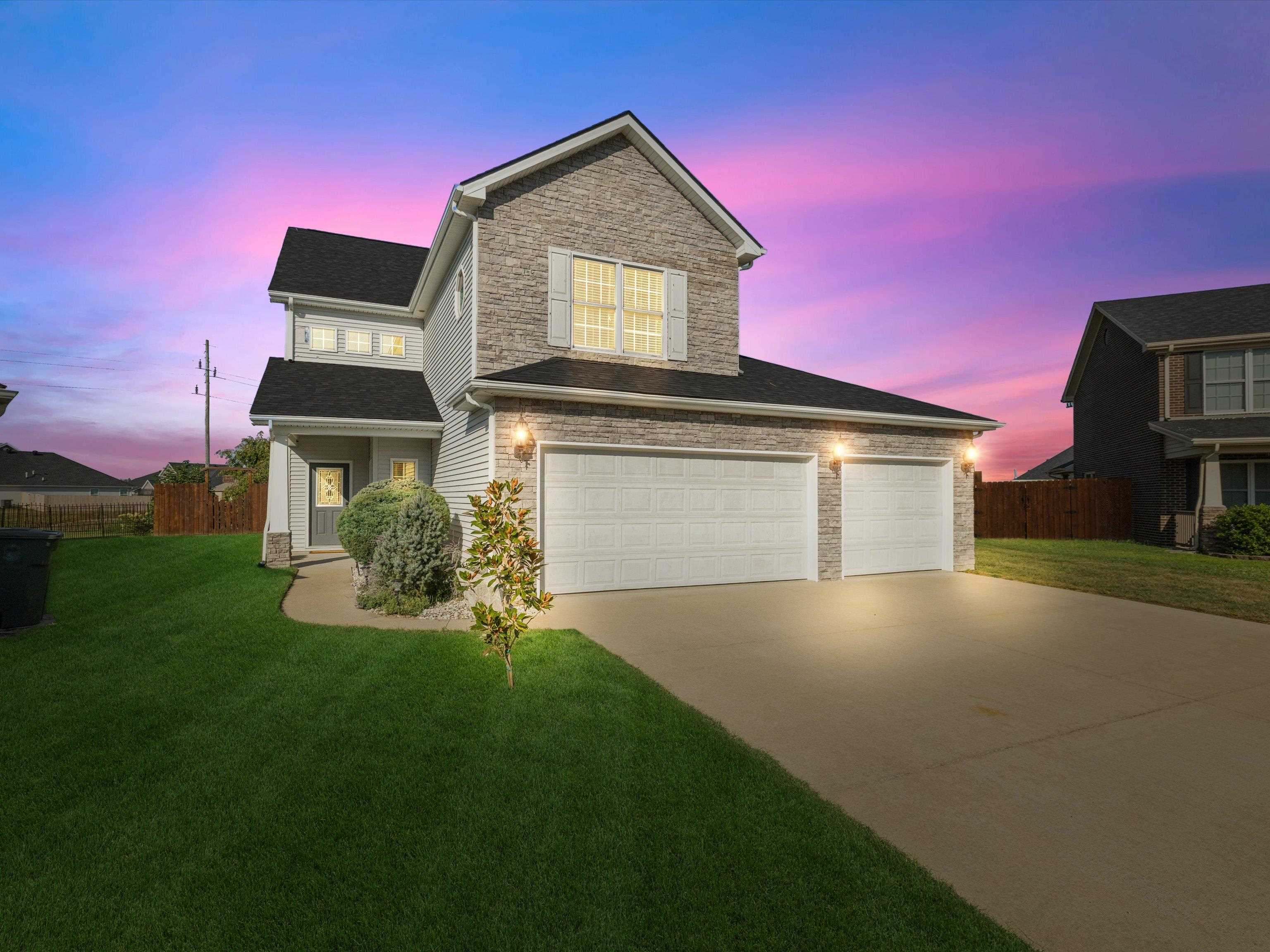 2580 Palomino Pl, Owensboro, Kentucky 42301, 4 Bedrooms Bedrooms, ,3 BathroomsBathrooms,Single Family Residence,For Sale,Palomino Pl,92811