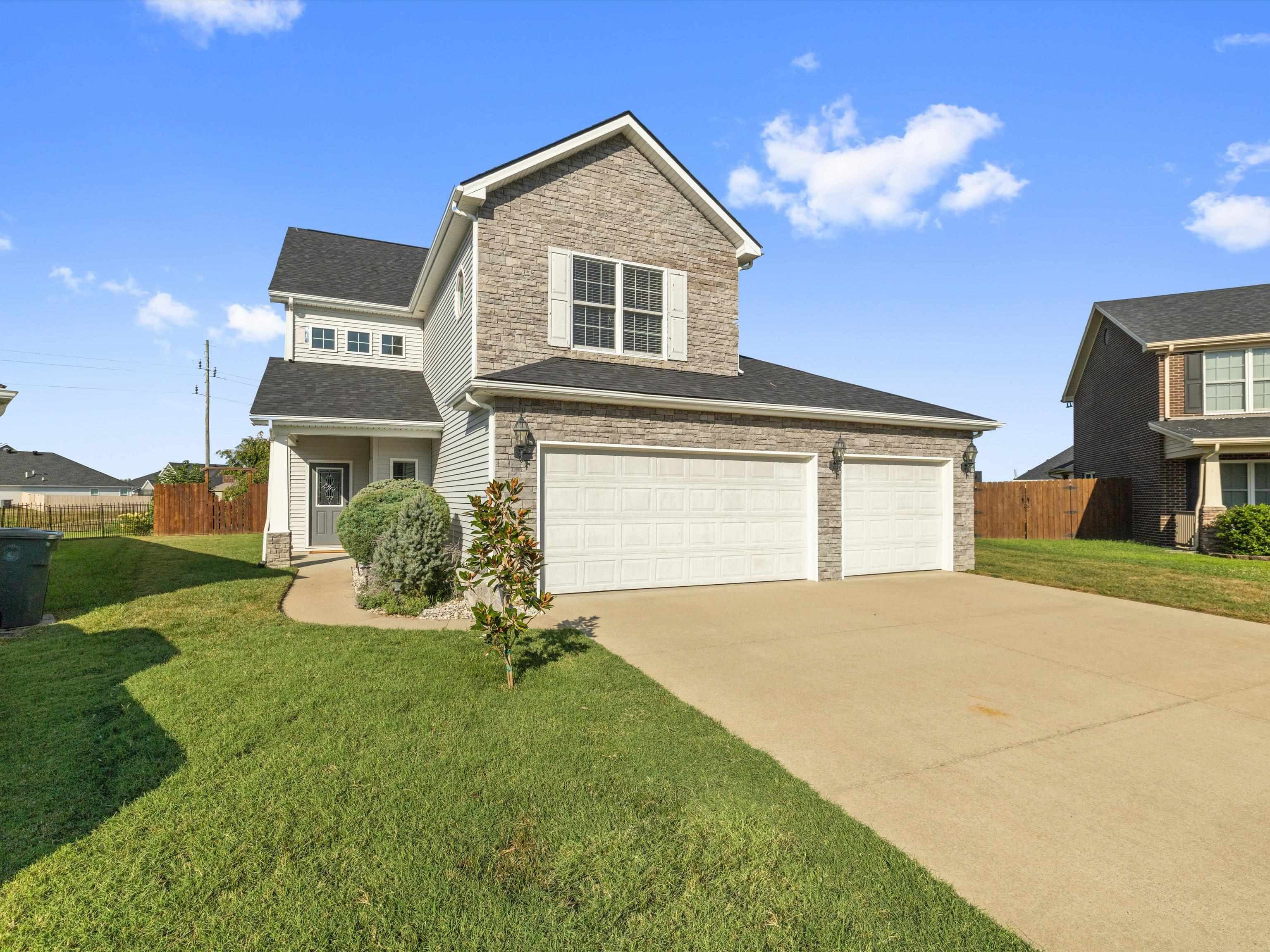 2580 Palomino Pl, Owensboro, Kentucky 42301, 4 Bedrooms Bedrooms, ,3 BathroomsBathrooms,Single Family Residence,For Sale,Palomino Pl,92811