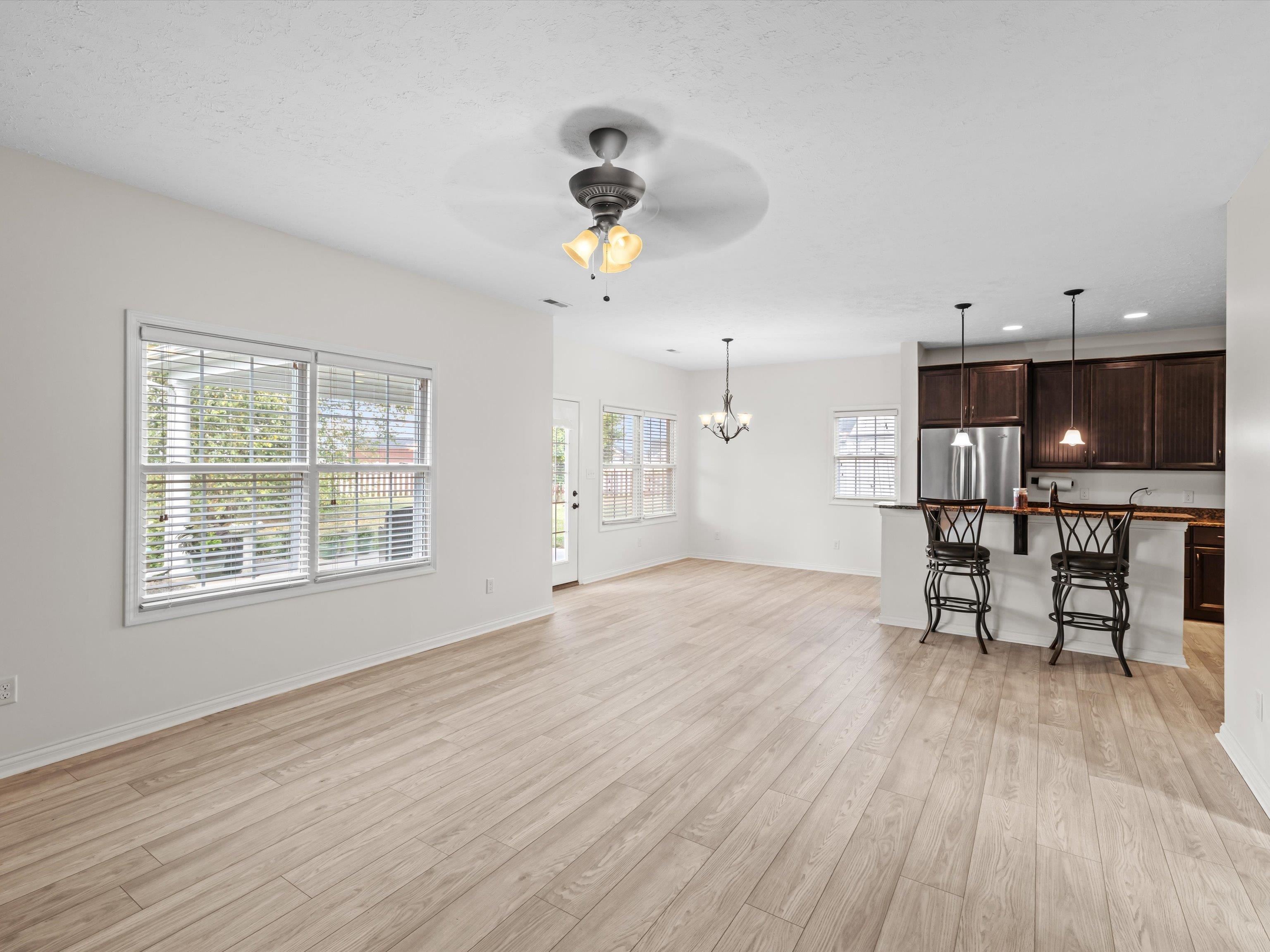 2580 Palomino Pl, Owensboro, Kentucky 42301, 4 Bedrooms Bedrooms, ,3 BathroomsBathrooms,Single Family Residence,For Sale,Palomino Pl,92811