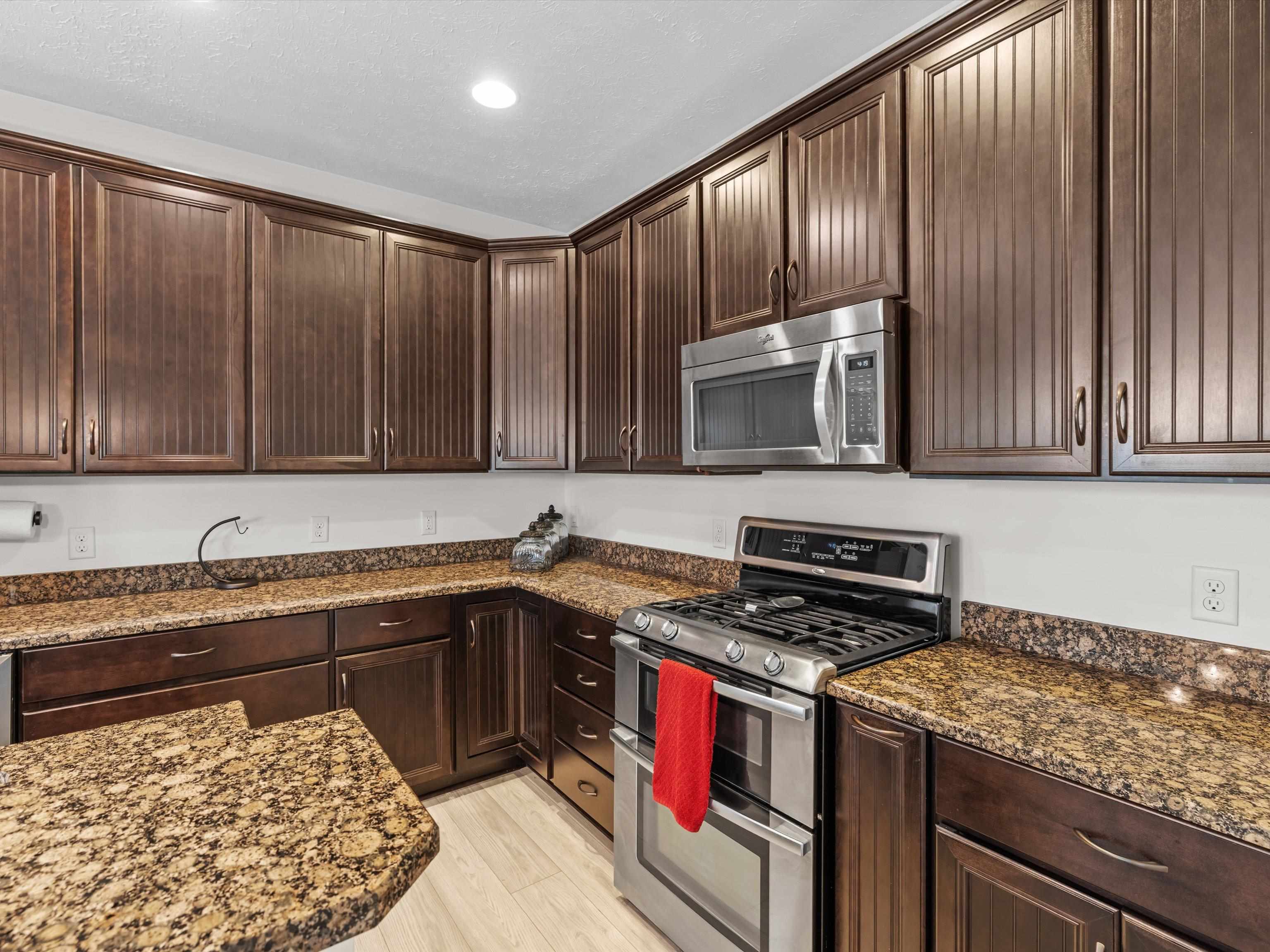 2580 Palomino Pl, Owensboro, Kentucky 42301, 4 Bedrooms Bedrooms, ,3 BathroomsBathrooms,Single Family Residence,For Sale,Palomino Pl,92811