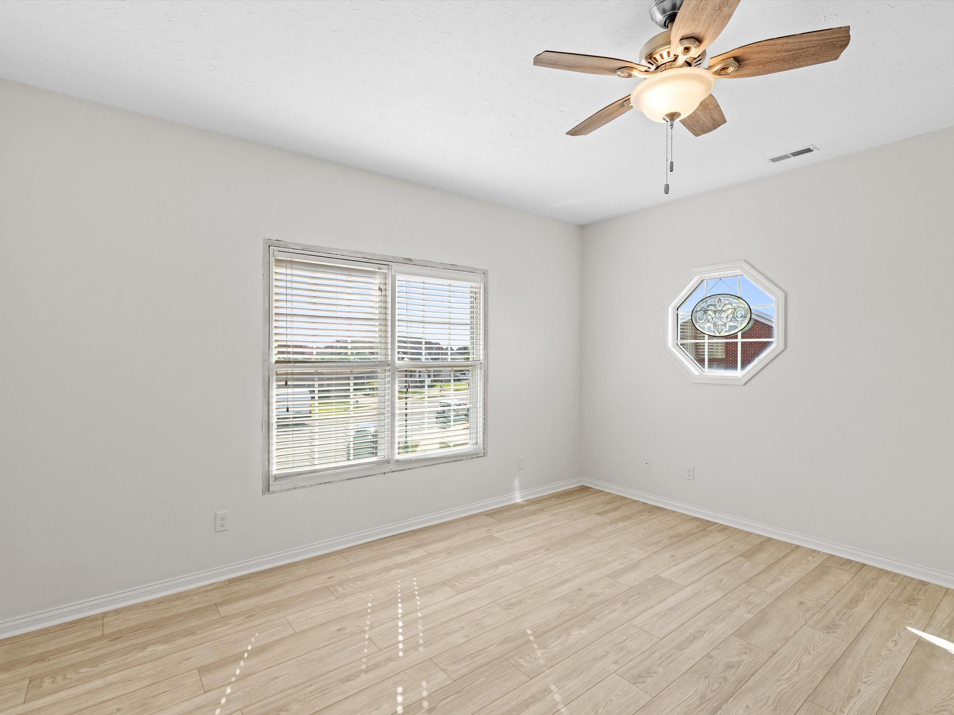2580 Palomino Pl, Owensboro, Kentucky 42301, 4 Bedrooms Bedrooms, ,3 BathroomsBathrooms,Single Family Residence,For Sale,Palomino Pl,92811