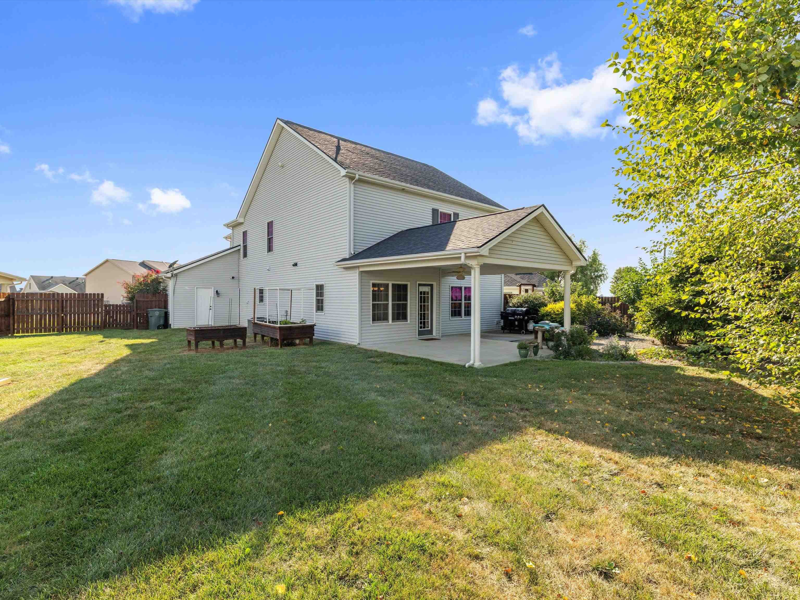 2580 Palomino Pl, Owensboro, Kentucky 42301, 4 Bedrooms Bedrooms, ,3 BathroomsBathrooms,Single Family Residence,For Sale,Palomino Pl,92811
